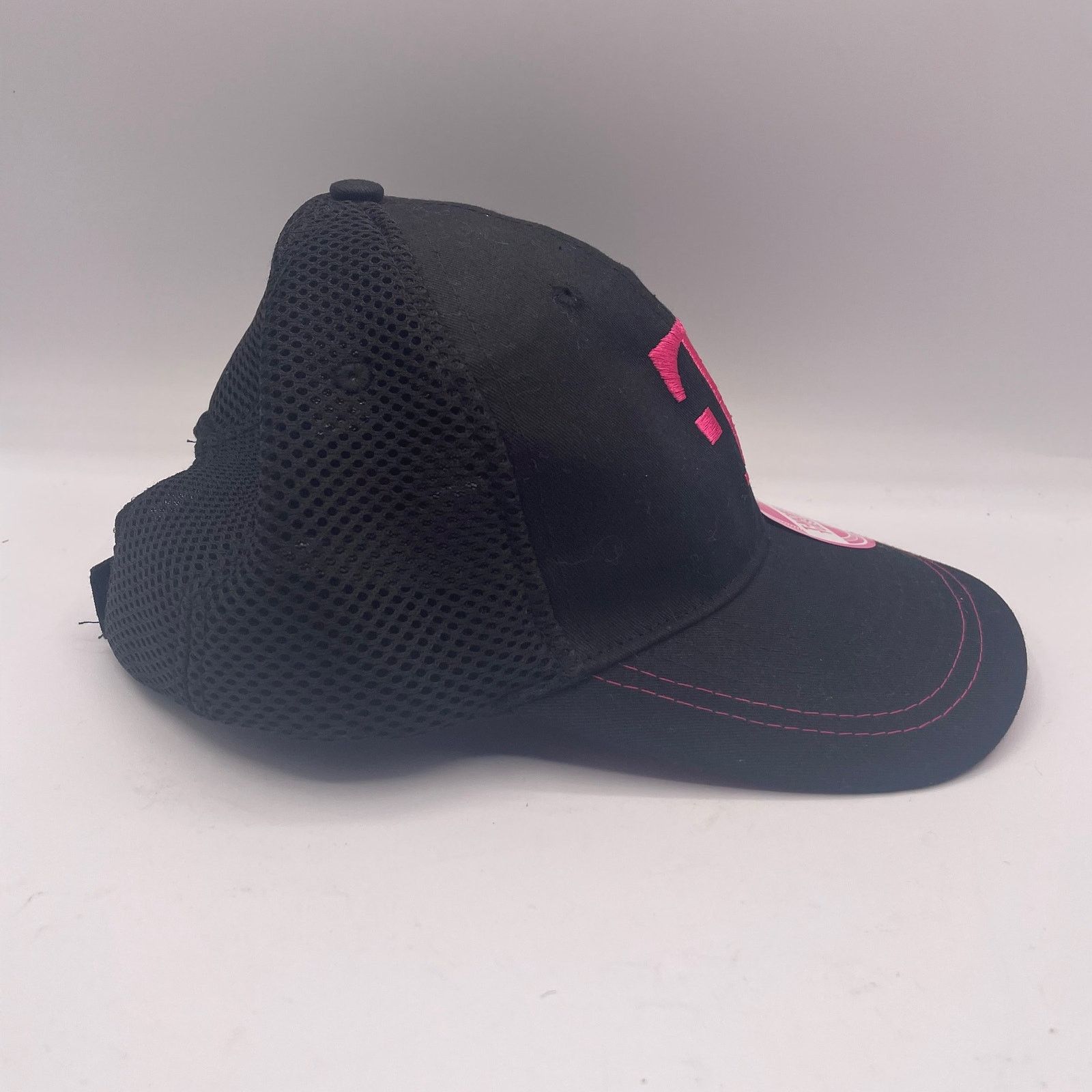 Other T-Mobile Tuesdays Hat Cap Black Pink Mesh Lightweight Unisex Size ONE SIZE - 2 Thumbnail