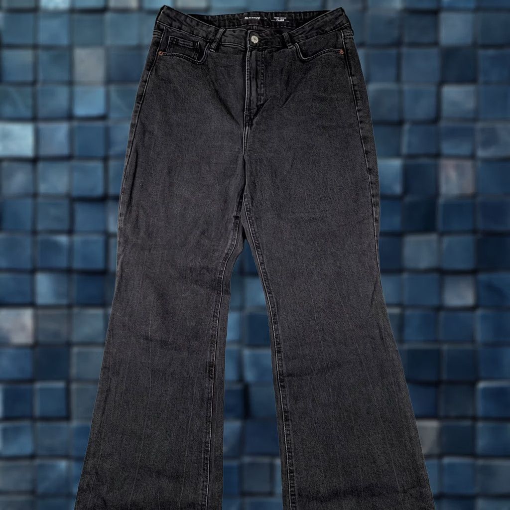 Old Navy Old Navy Jeans Womens 12 Gray Higher High Rise Flare Stretch Denim Moonshade Jeans Size 34" / US 12 / IT 48 - 1 Thumbnail
