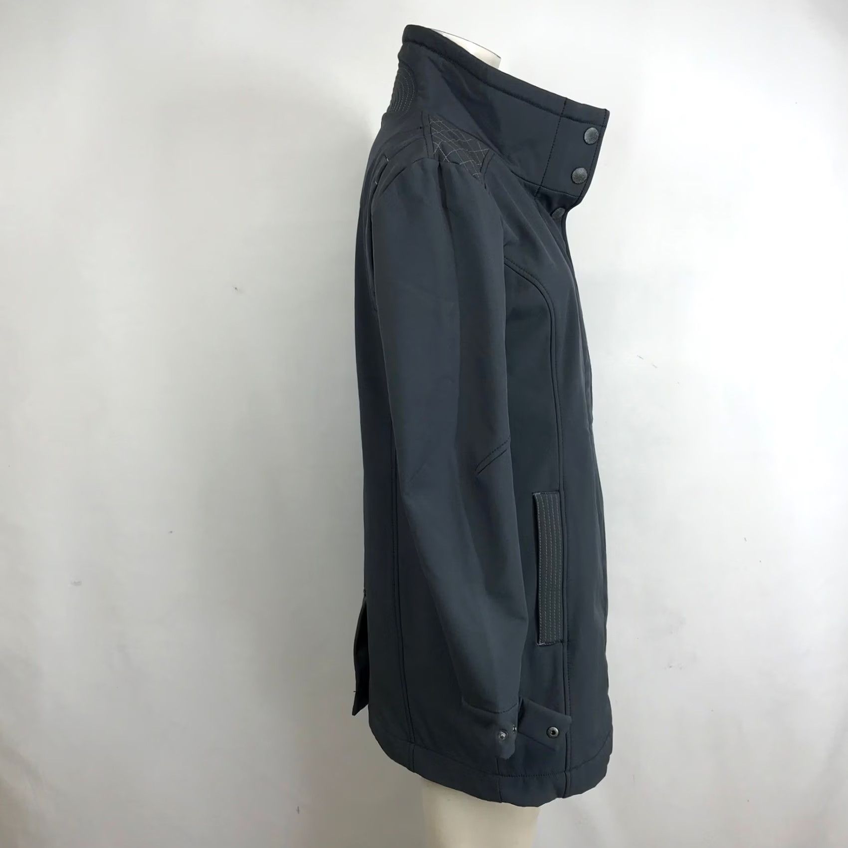 Vintage Title Nine Womens Small Gray Softshell Fleece Lined Jacket Quilted Funnel Neck Size S / US 4 / IT 40 - 4 Thumbnail