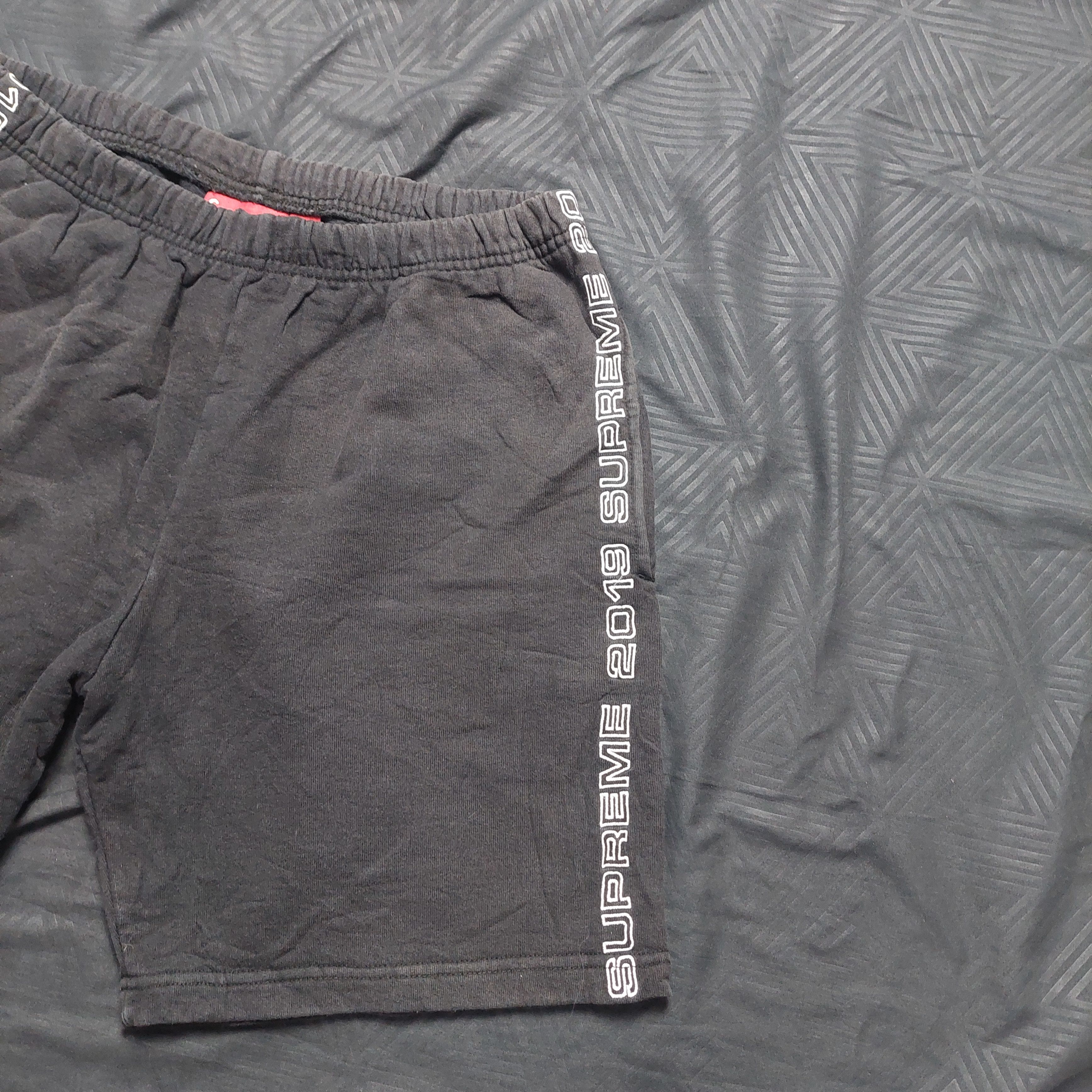 Supreme Supreme topline sweatshort ss19 Size US 30 / EU 46 - 3 Thumbnail
