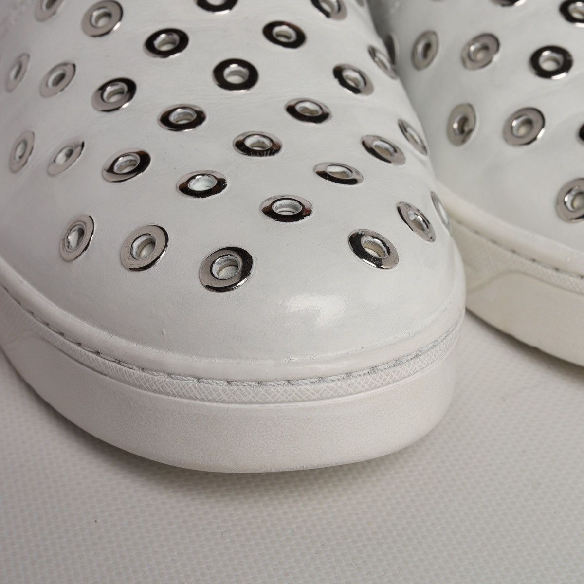 Prada Prada White Leather Slip-on Sneakers Trainers Shoes Grommet Size US 9 / IT 39 - 20 Thumbnail