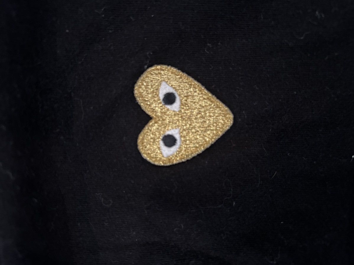 Comme des Garcons Comme Des Garcon Gold heart logo tee Size US M / EU 48-50 / 2 - 3 Thumbnail