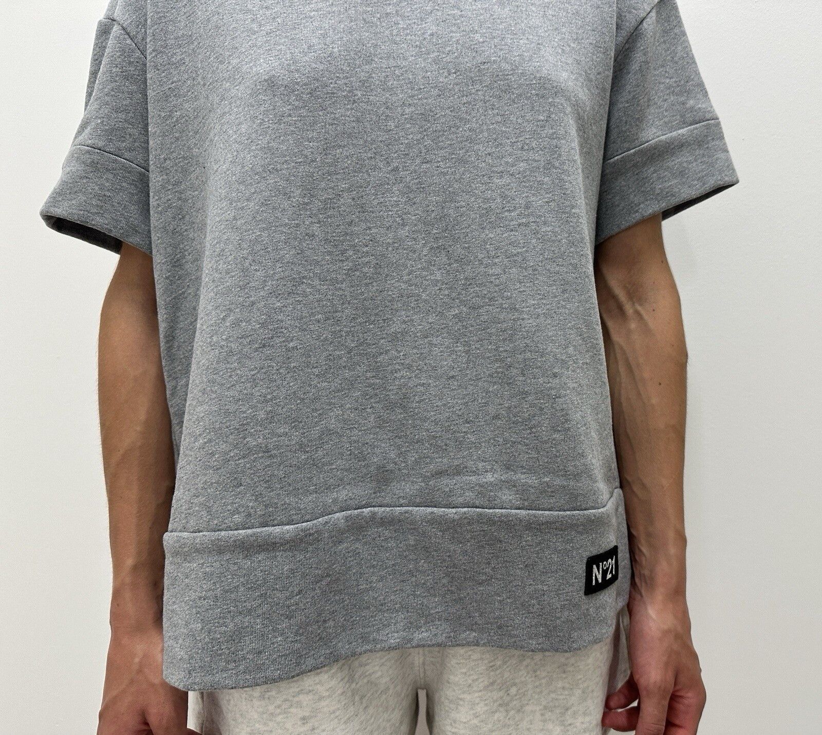 Other Numero 21 T-shirt Gray Cotton Top Open Back Size 44 Size M / US 6-8 / IT 42-44 - 12 Thumbnail
