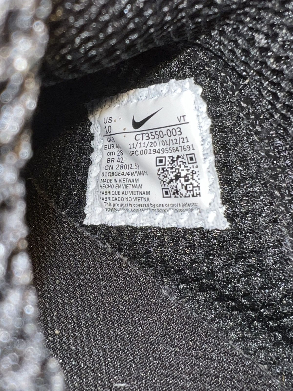 Nike Nike Air Presto US10M triple black shiny toe Size US 10 / EU 43 - 7 Thumbnail