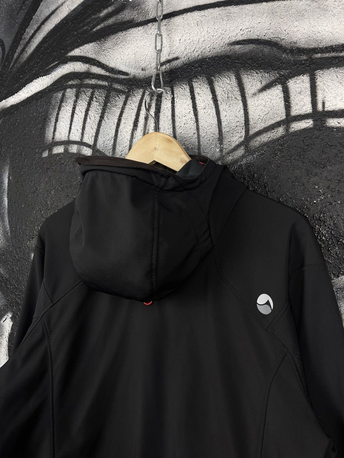 Montane Montane Dyno XT Softshell Black Hiking Jacket Men’s Size M Size US M / EU 48-50 / 2 - 12 Thumbnail