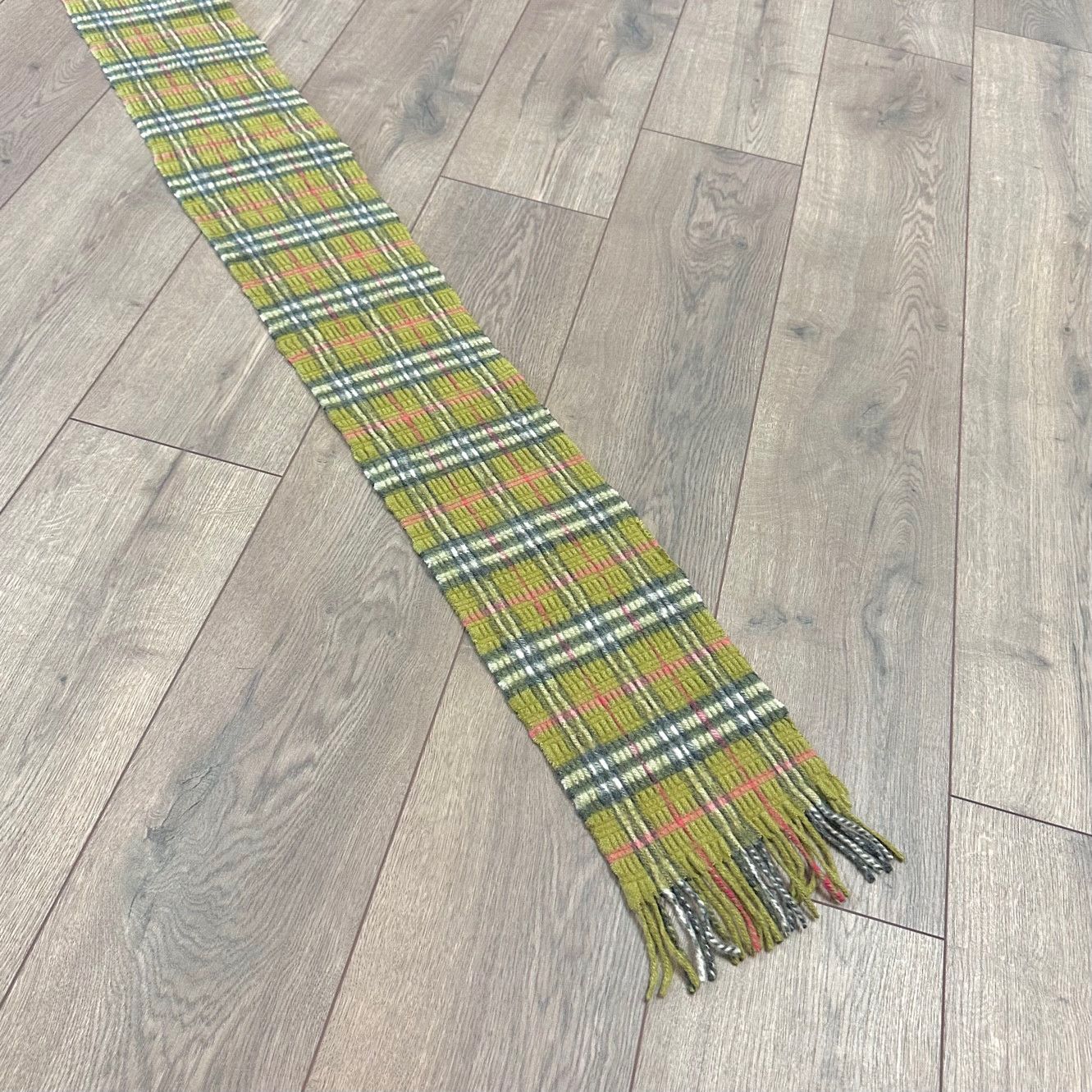 Burberry Burberry Green Cashmere Wool Gauffre Scarf Size ONE SIZE - 7 Thumbnail