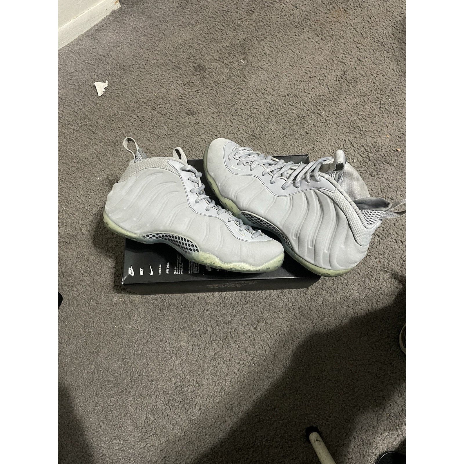 Nike Size 10-MIXMATCH Air Foamposite One PRM Wolf Grey US 9.5 &11 Size US 10 / EU 43 - 2 Thumbnail
