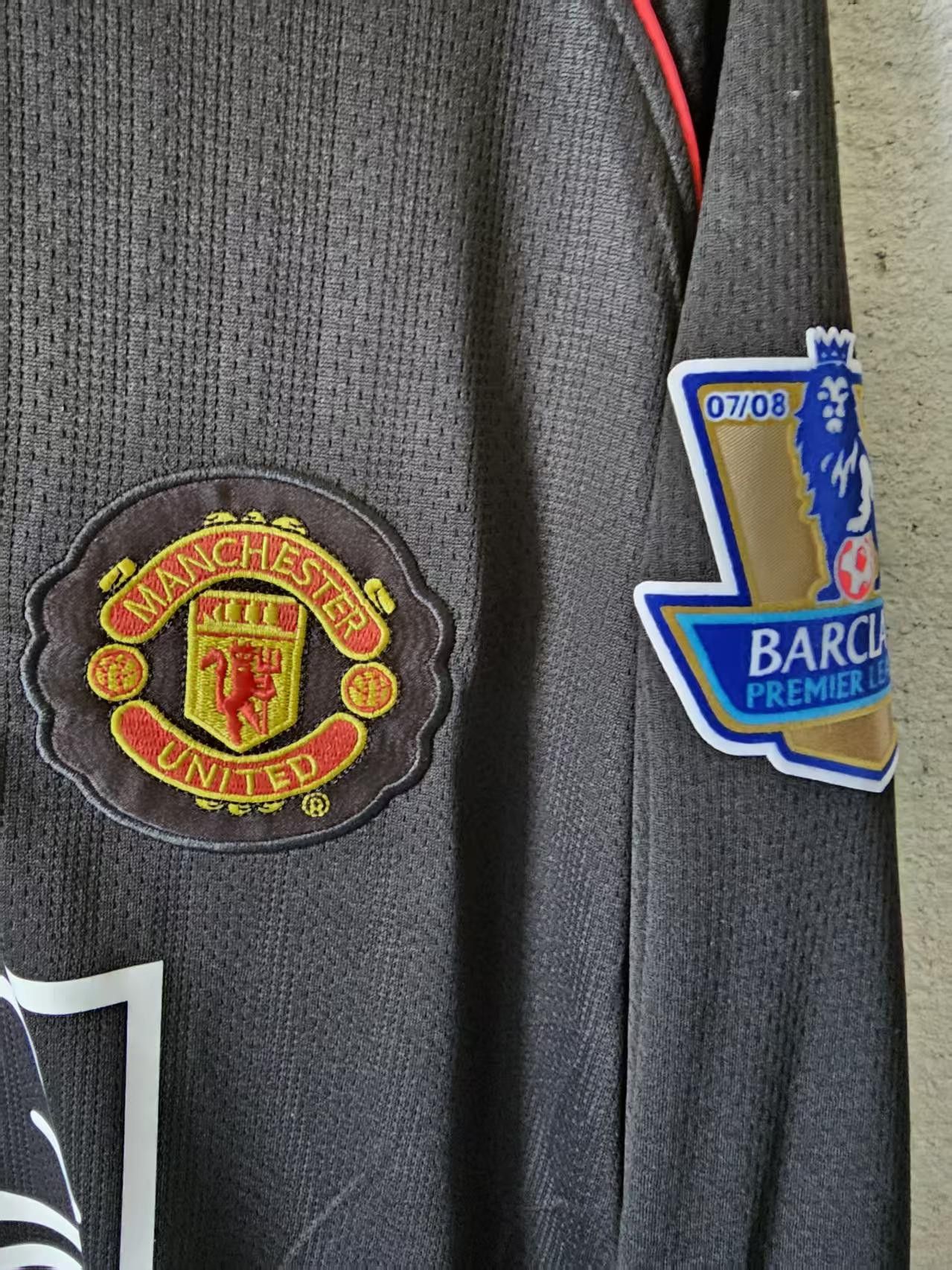 Other 2008 MUFC #7 C Ronaldo Jersey Away Longsleeve Size US XL / EU 56 / 4 - 4 Thumbnail