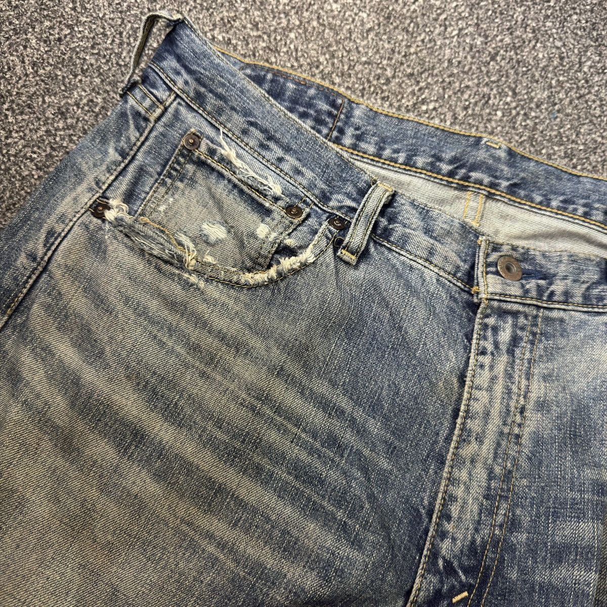 Levi's 🔥🇯🇵 Japanese Vintage Levis 503 BootCut Distressed Denim Size US 36 / EU 52 - 14 Thumbnail