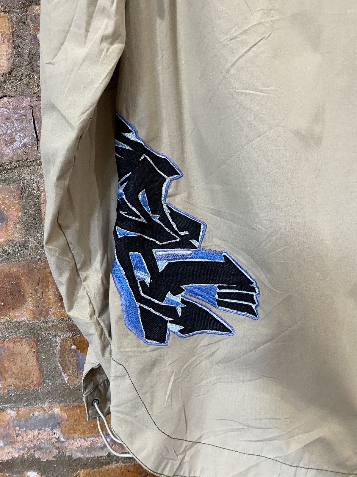 Futura × Maharishi Rare🔥🔥 2002 Maharishi x Stash limited edition Robin Williams Size US L / EU 52-54 / 3 - 16 Thumbnail