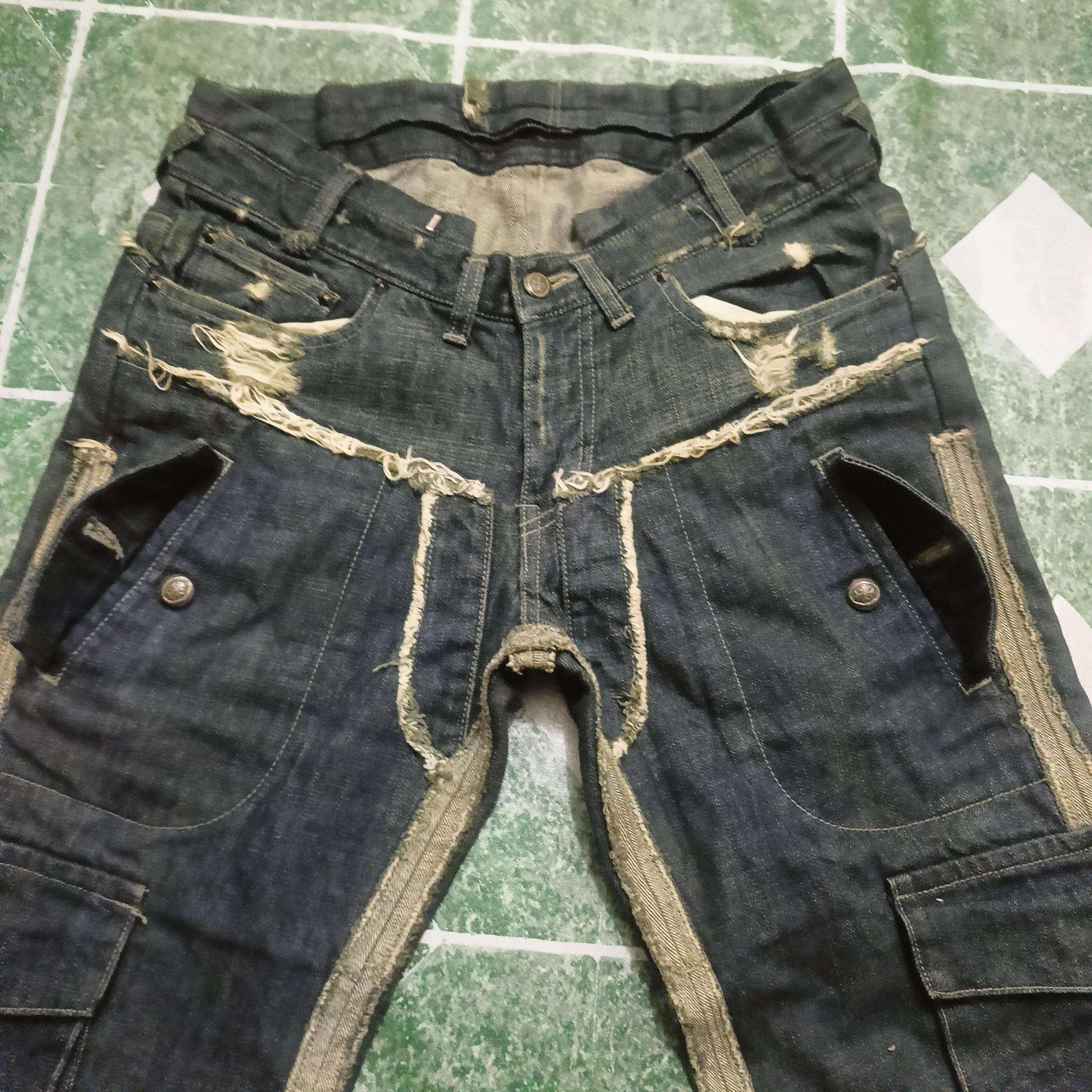 Who Decides War 💥Insane💥 Rare!!! As super sonic Cargo Jeans Bondage Shorts Size US 30 / EU 46 - 12 Thumbnail