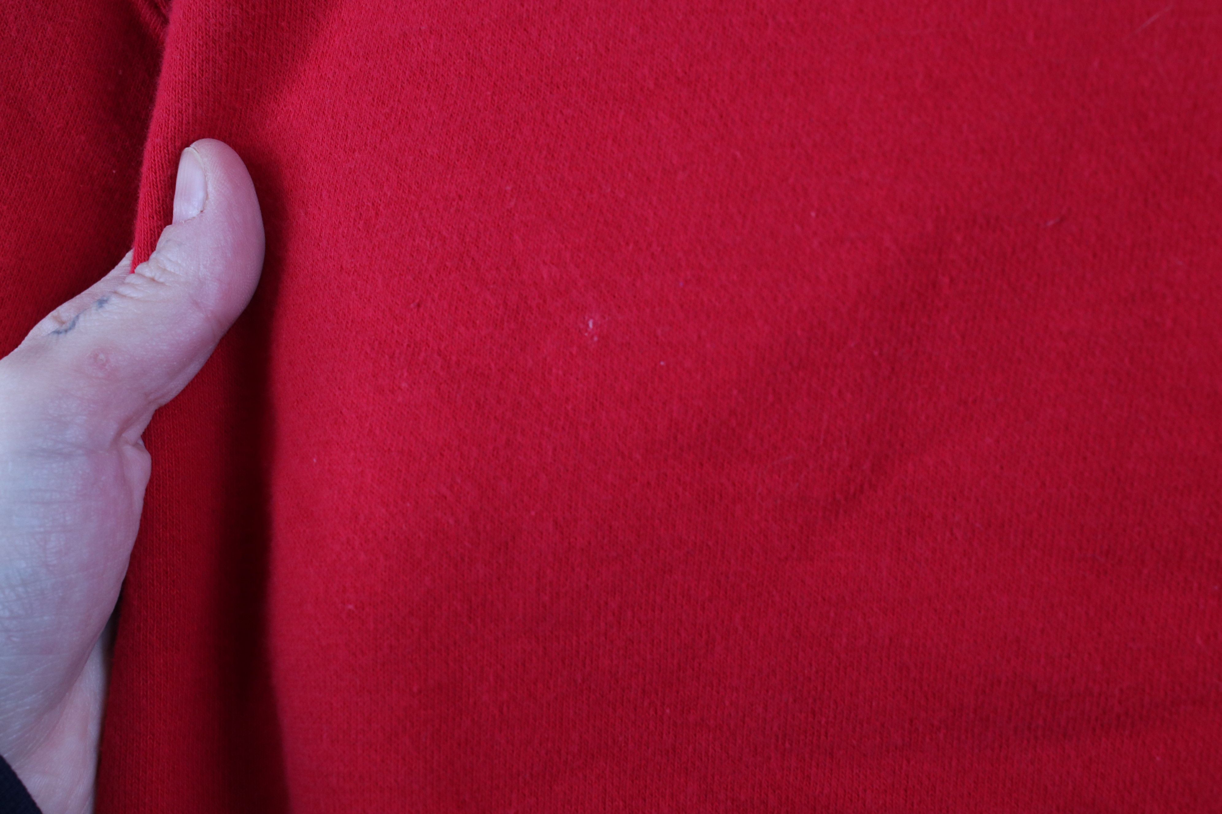 Vintage Vintage Detroit Pistons Basketball Crewneck Sweatshirt Red Size US XXL / EU 58 / 5 - 8 Thumbnail