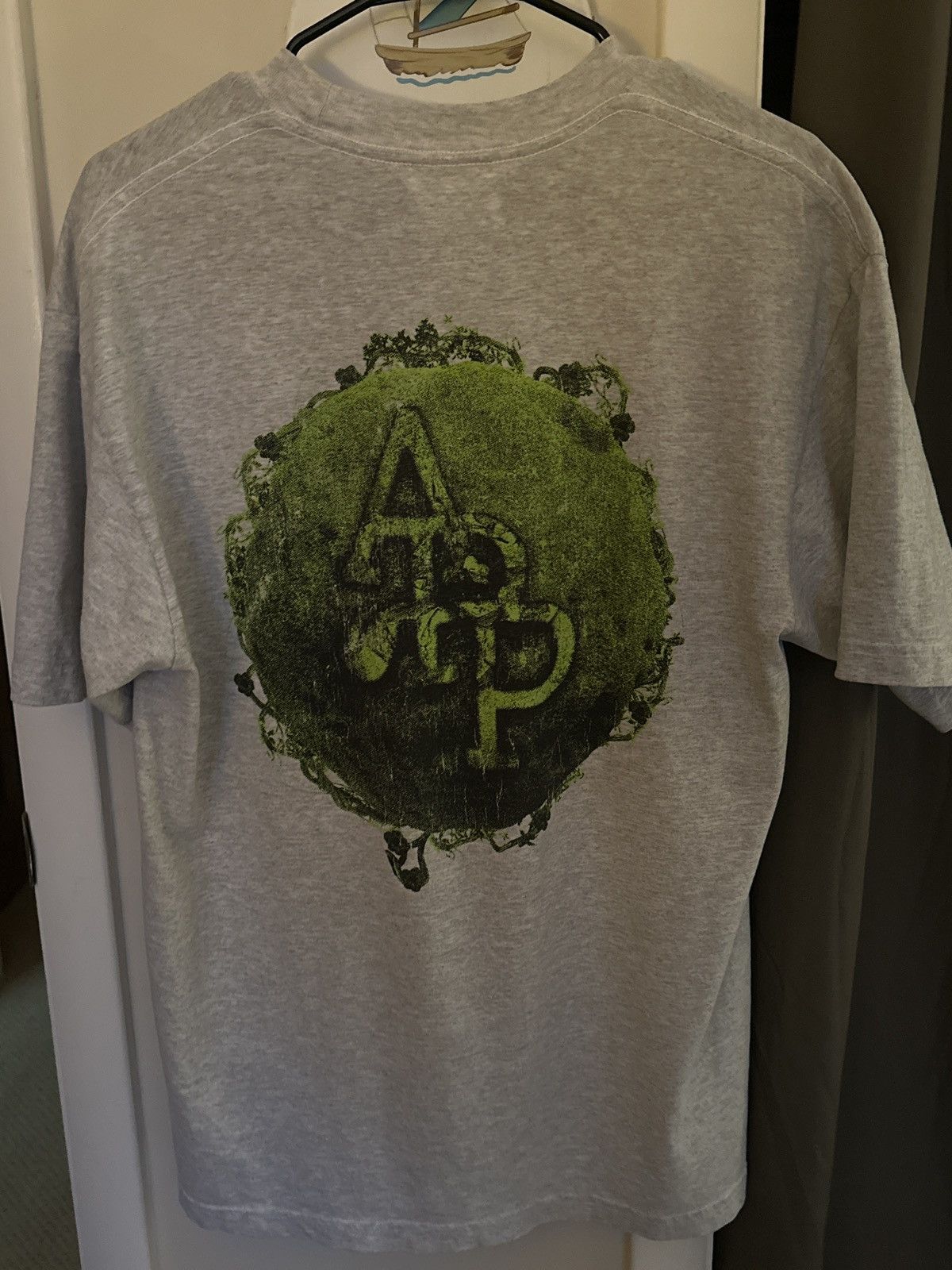 Vintage aplasticplant vintage grey short sleeve Size US M / EU 48-50 / 2 - 2 Thumbnail