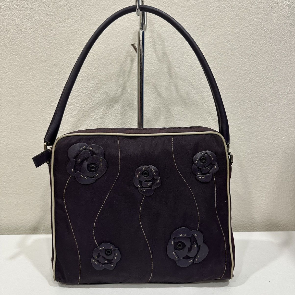 Prada PRADA TESSUTO FLORAL APPLIQUE SHOULDER BAG TWO TONE COLOR Size ONE SIZE - 3 Thumbnail