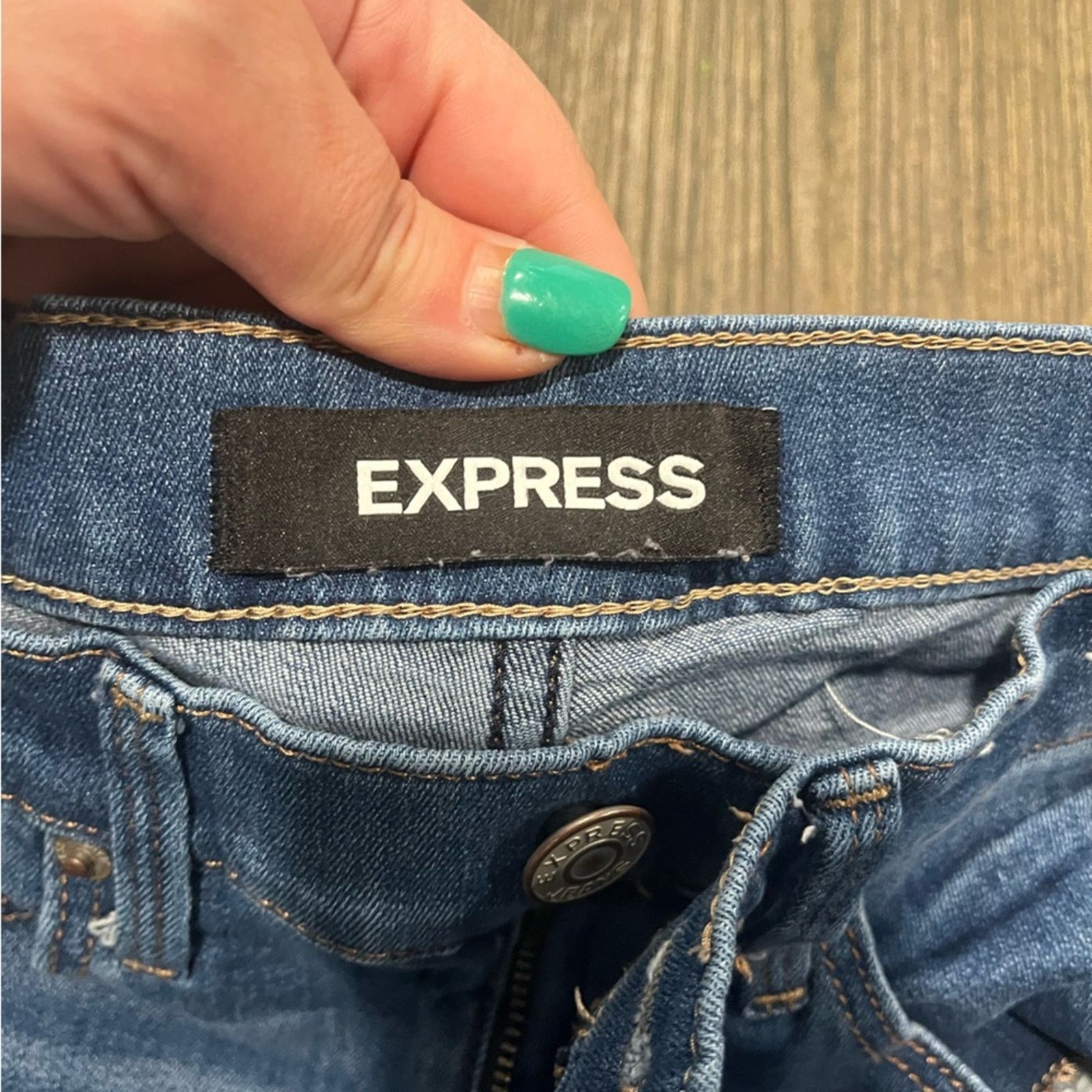 Express Express Super Skinny Jeans Mid Rise Whisker Distressed 2L Size 26" / US 2 / IT 38 - 9 Thumbnail