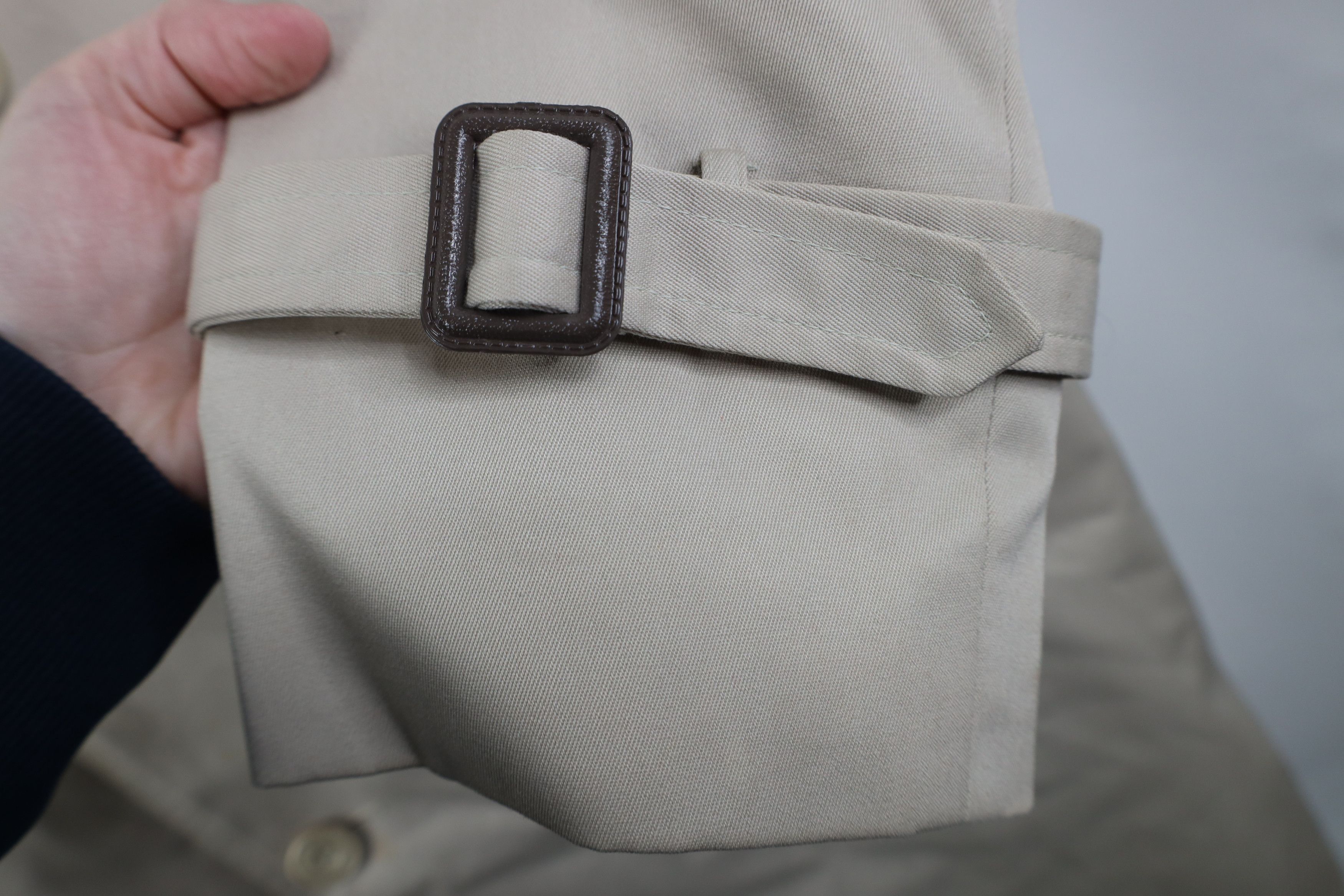 Vintage Vintage 70s Streetwear Trench Coat Rain Jacket Stone Beige Size US L / EU 52-54 / 3 - 7 Thumbnail
