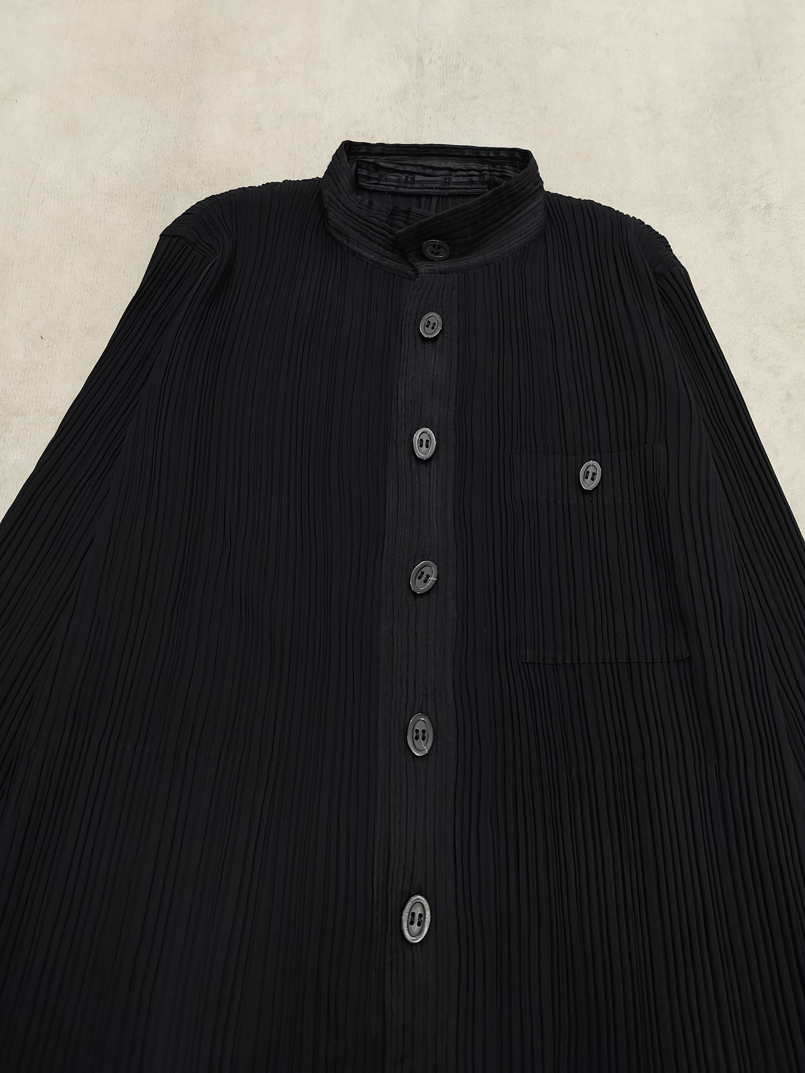 Issey Miyake ARCHIVE ISSEY MIYAKE Black Pleated Mandarin Collar Shirt Size US M / EU 48-50 / 2 - 4 Thumbnail