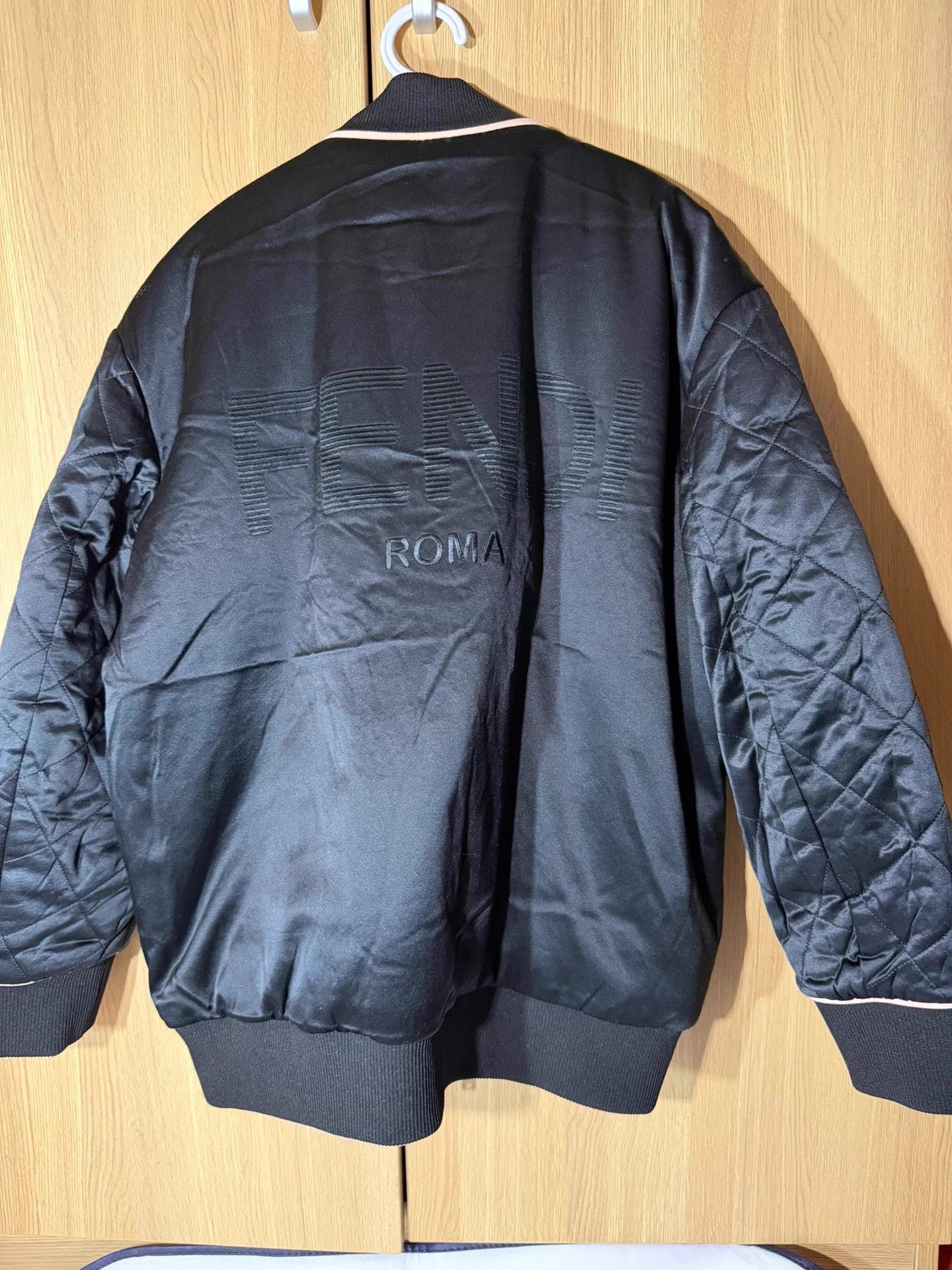 Fendi FENDI reversible pink black puffer jacket 36 Size XS / US 0-2 / IT 36-38 - 2 Thumbnail