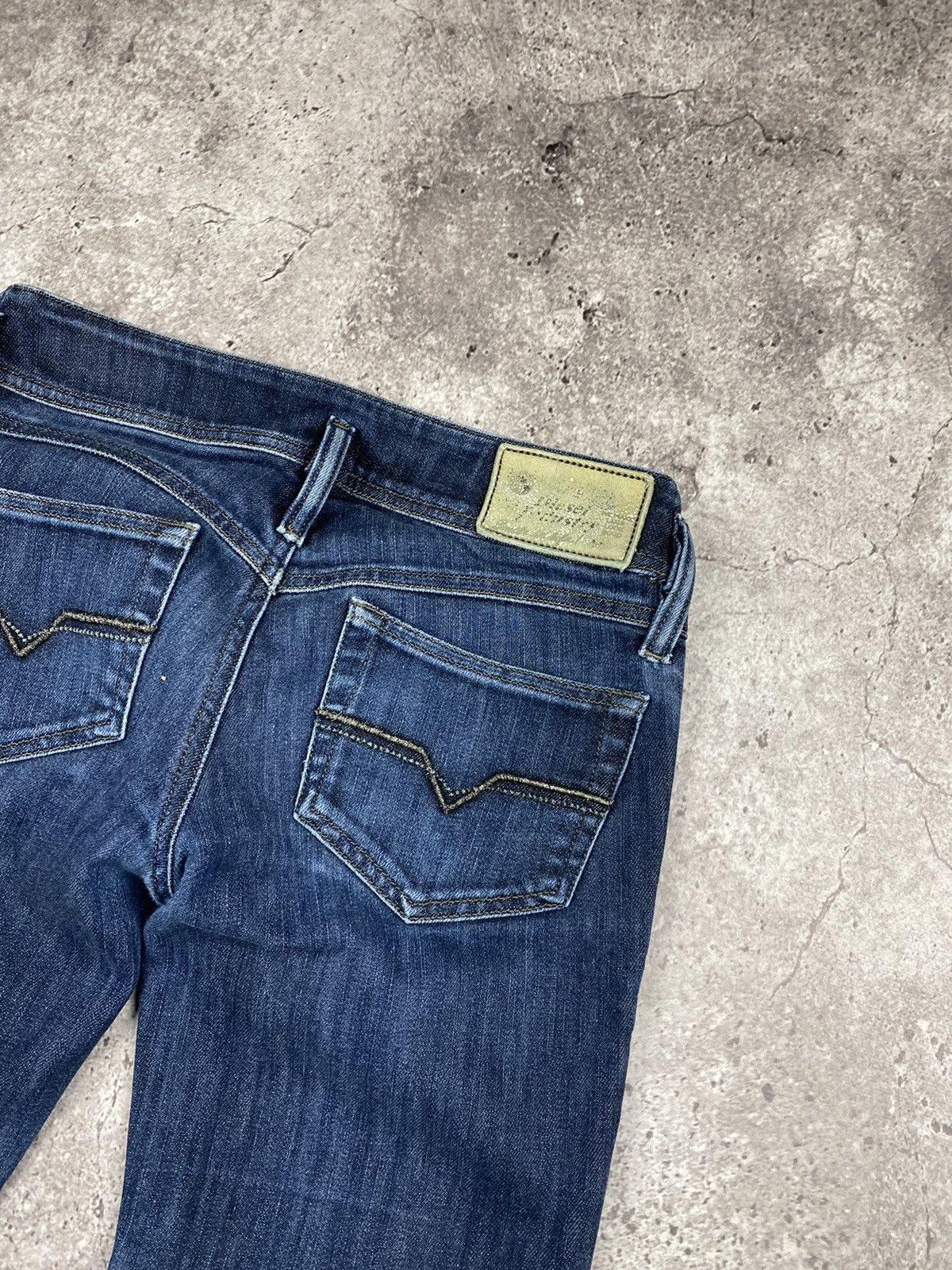 Diesel × Japanese Brand × Vintage Vintage Diesel Y2K Matic Distressed Denim Pants Japan Style Size 27" / US 4 / IT 40 - 2 Thumbnail