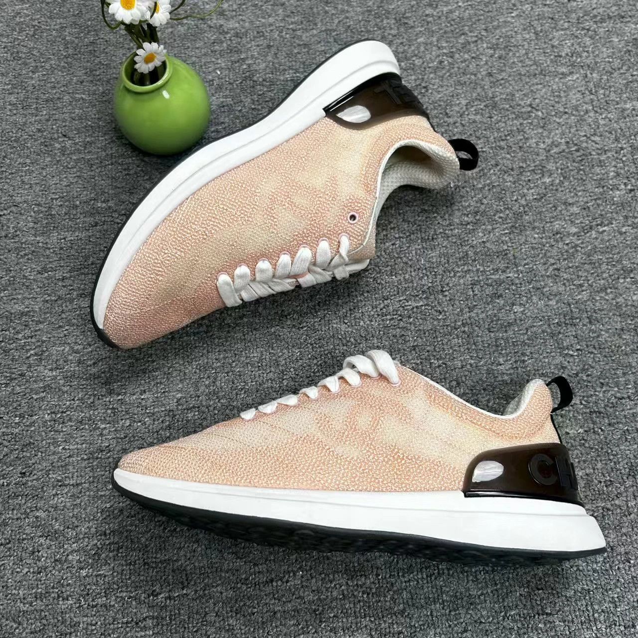 Chanel Chanel light pink casual sneakers 40 EU like new Size US 9 / IT 39 - 2 Thumbnail