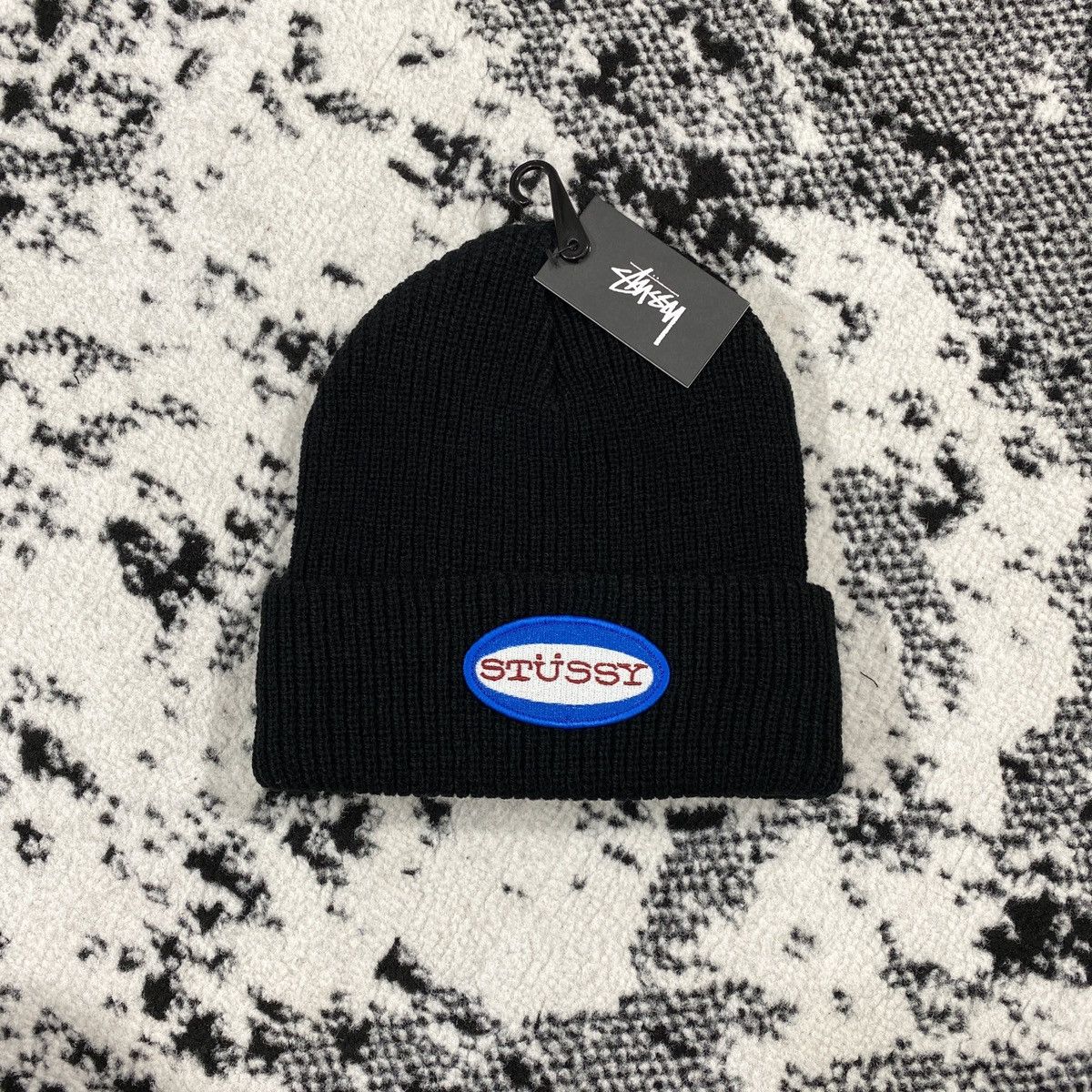 Other STUSSY MADE IN USA OVAL BEANIE HAT BLACK Size ONE SIZE - 1 Thumbnail