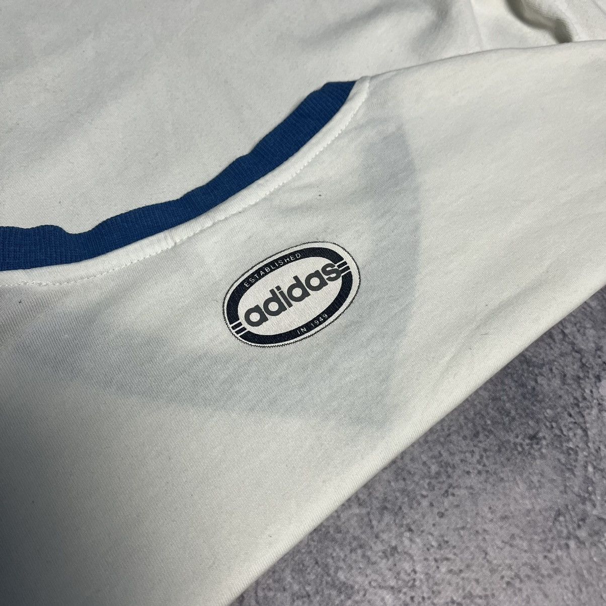 Adidas Vintage Adidas White Tee V-Neck Y2K Streetwear Size US XL / EU 56 / 4 - 11 Thumbnail