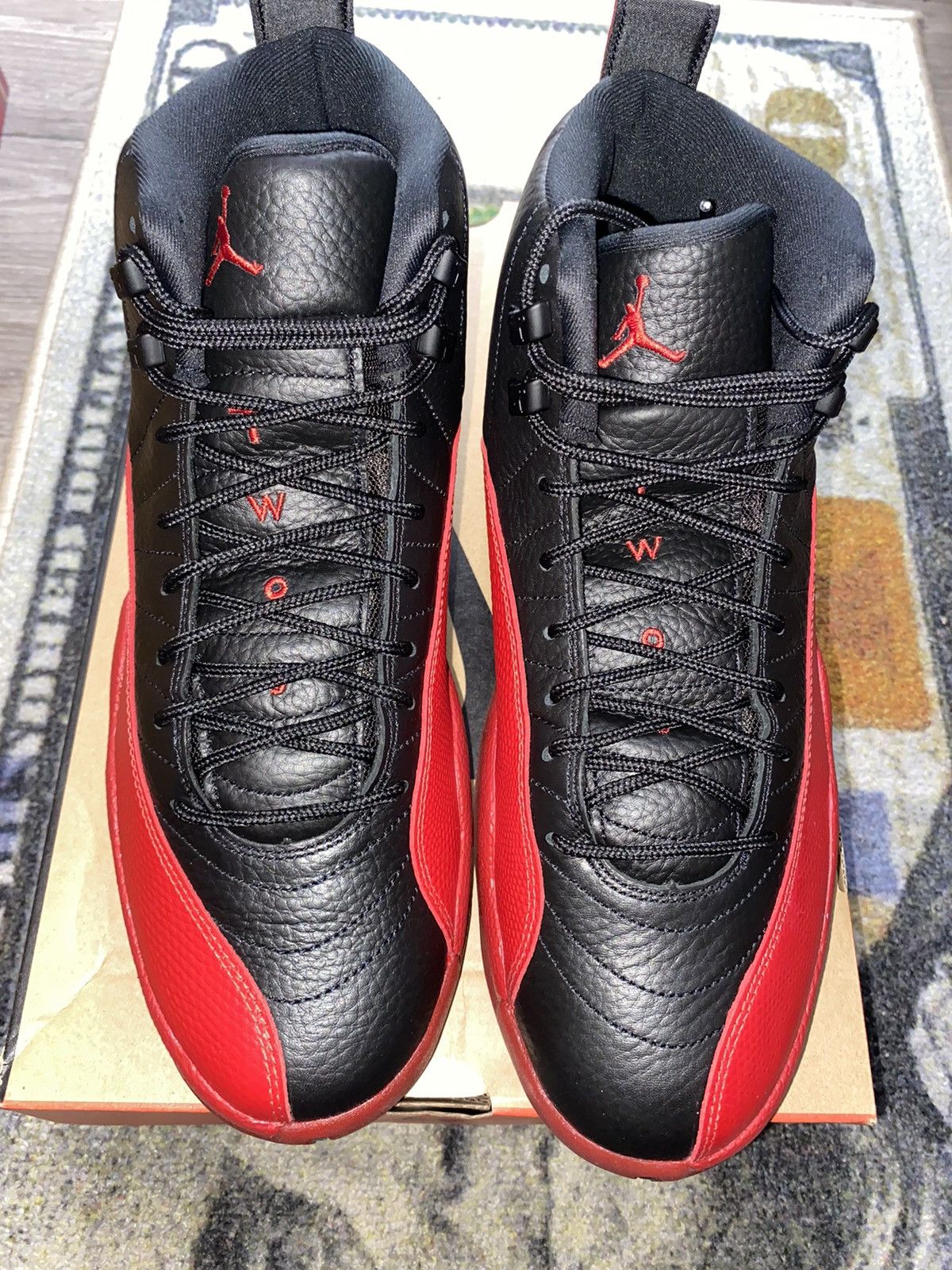 Jordan Brand × Nike Jordan 12 Retro Flu Game Size US 11 / EU 44 - 3 Thumbnail