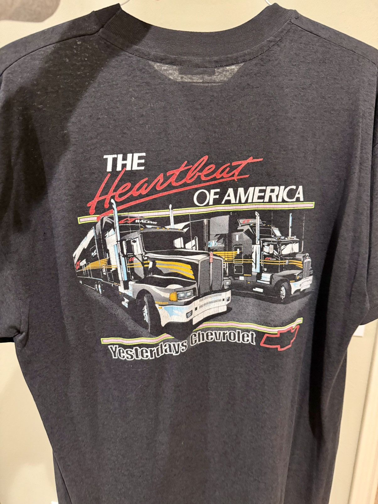 Hanes Vintage Chevrolet tshirt Size US XL / EU 56 / 4 - 3 Thumbnail