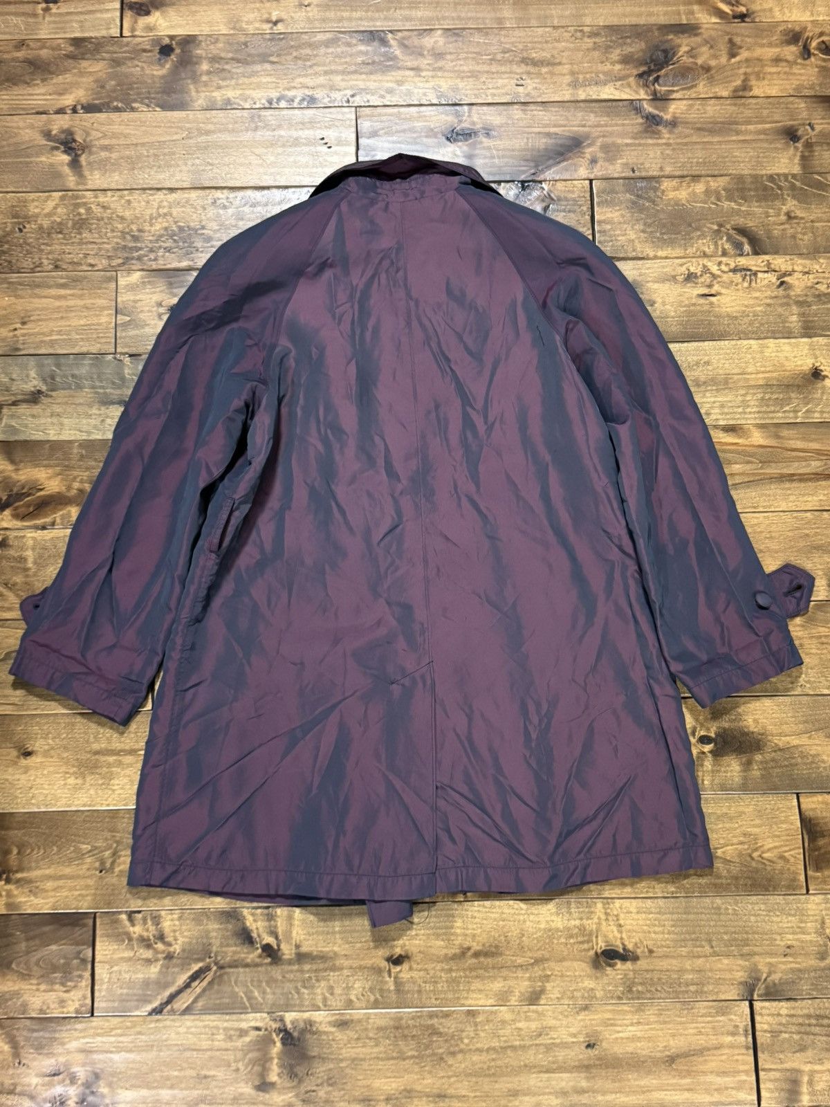London Fog vintage iridescent London Fog trench coat Size US M / EU 48-50 / 2 - 3 Thumbnail