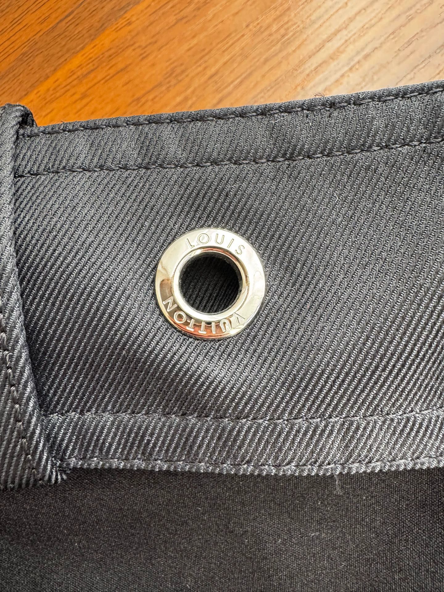 Louis Vuitton LV black high-waisted logo casual skirt 34 Size 25" / US 0 / IT 36 - 6 Thumbnail