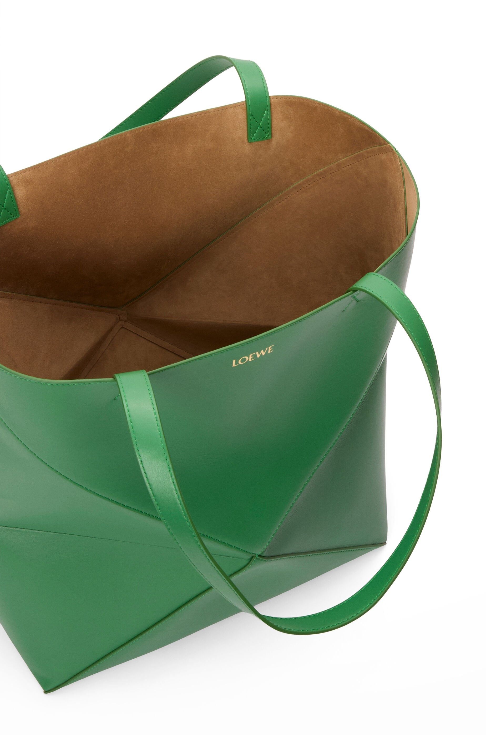 Loewe o1in1g0426 Size: OS/ XL Puzzle Fold Tote Bag Tropical Green Size ONE SIZE - 6 Thumbnail