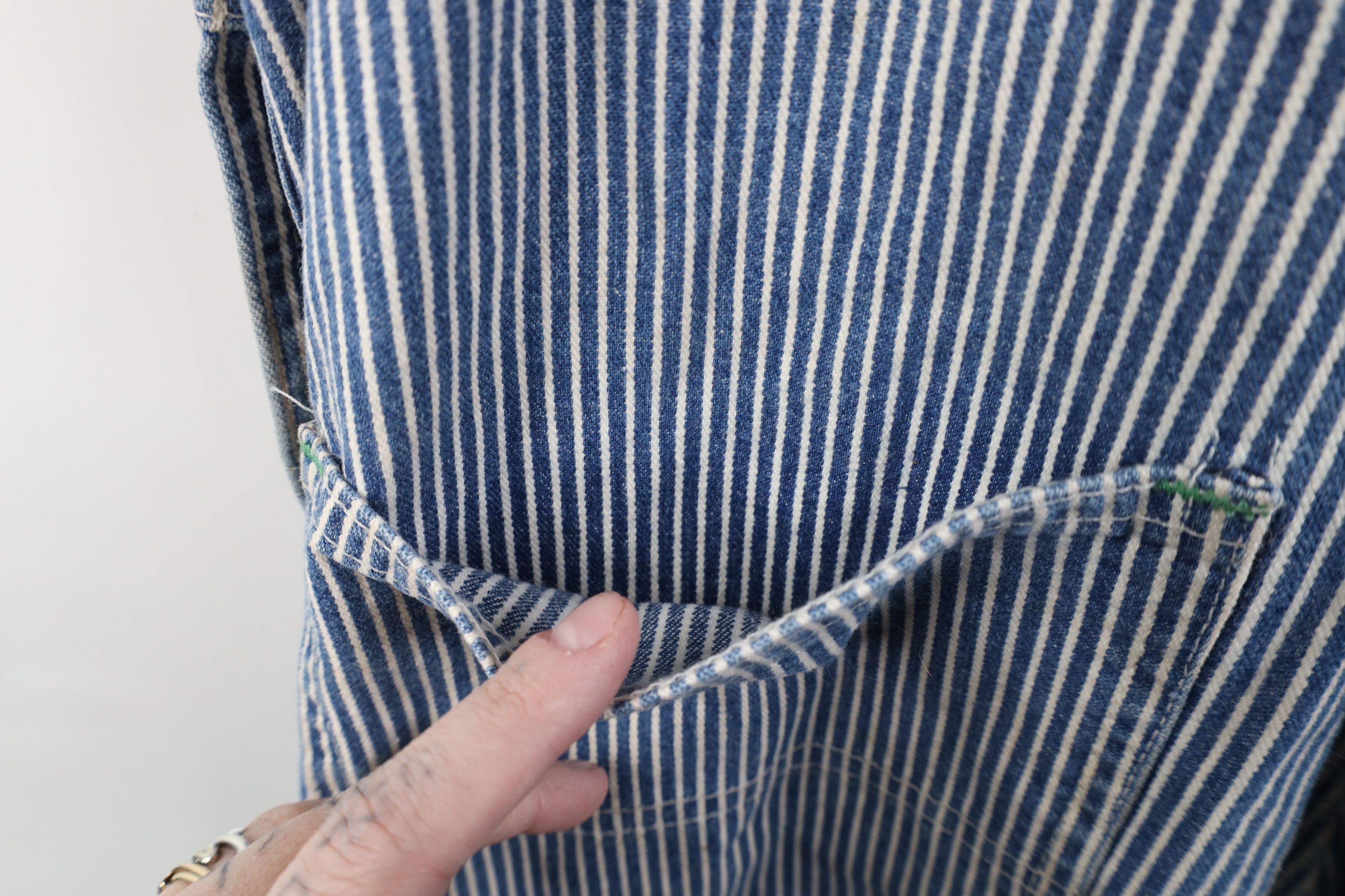 Oshkosh Vintage 70s OshKosh B'Gosh Hickory Striped Overalls Size US 36 / EU 52 - 22 Thumbnail