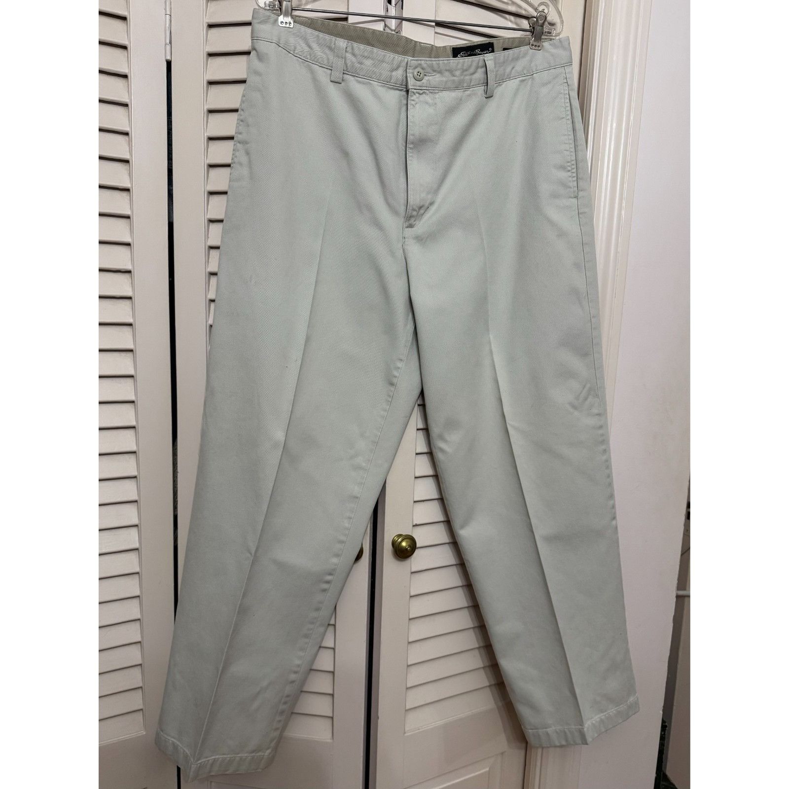 Eddie Bauer Eddie Bauer relaxed fit men's chino pants size 36 Size US 36 / EU 52 - 4 Thumbnail