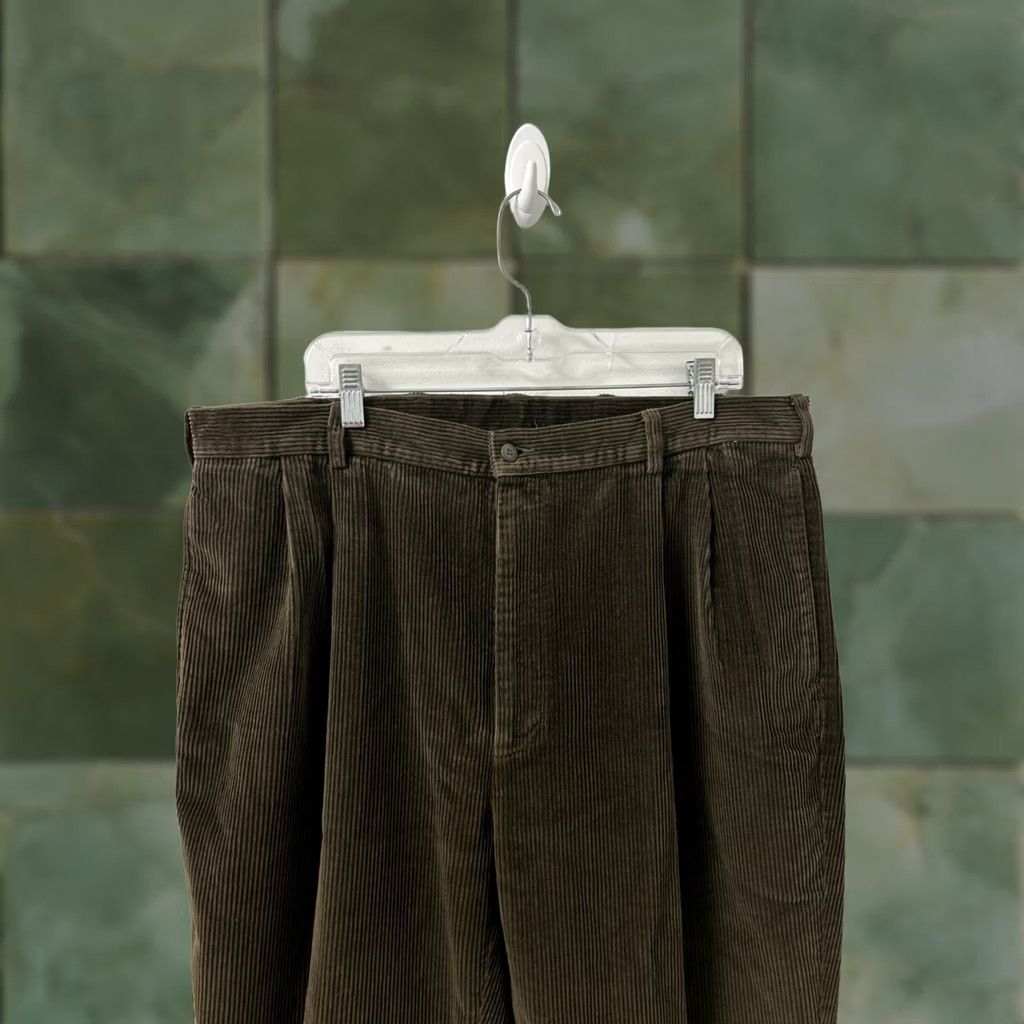Jos. A. Bank Jos A Bank Corduroy Pants Mens 40x30 Brown Pleated Straight Leg Trousers Size US 40 / EU 56 - 1 Thumbnail