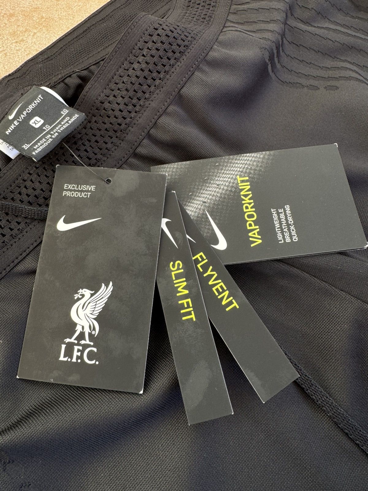 Nike Nike Liverpool 2020-2021 Soccer Drill Pants Football Jersey Size US 36 / EU 52 - 7 Thumbnail