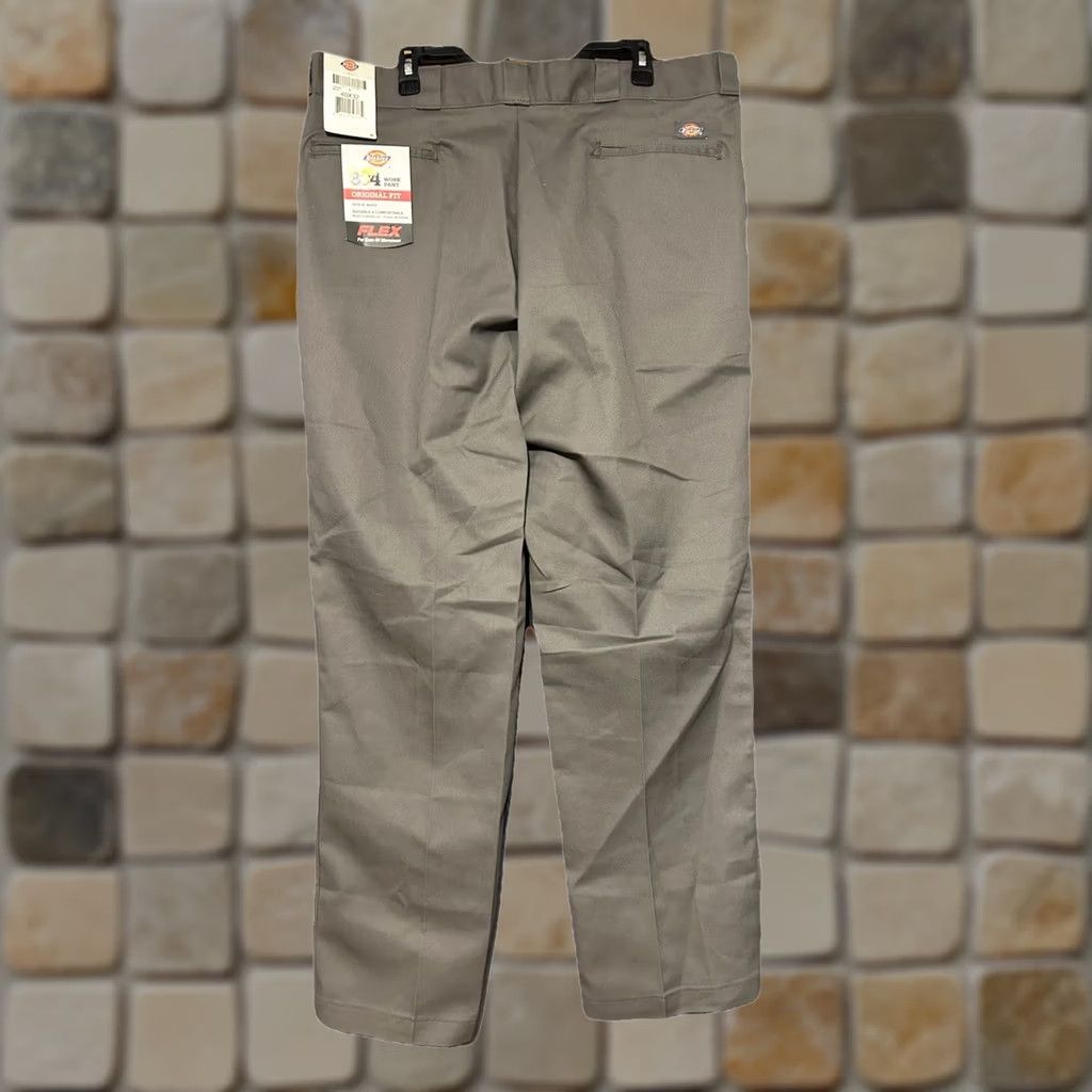 Dickies VINTAGE Dickies 874 Original Fit Work Pants 40x32 Gray Mens Regular Straight Pants Size US 40 / EU 56 - 1 Thumbnail