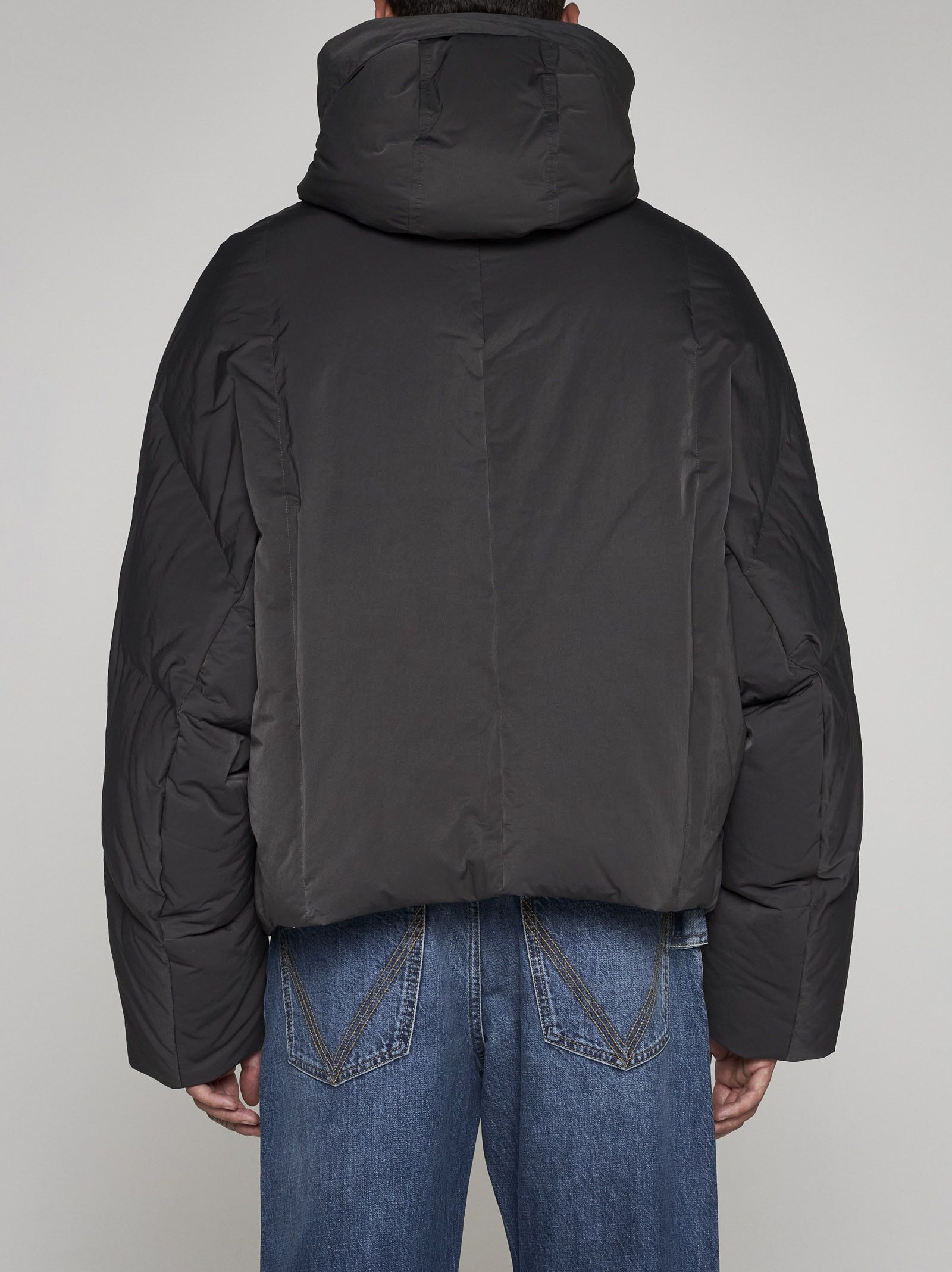 Bottega Veneta o1n1vont1224 Tech Nylon Puffer Jacket in Graphite Size US S / EU 44-46 / 1 - 4 Thumbnail