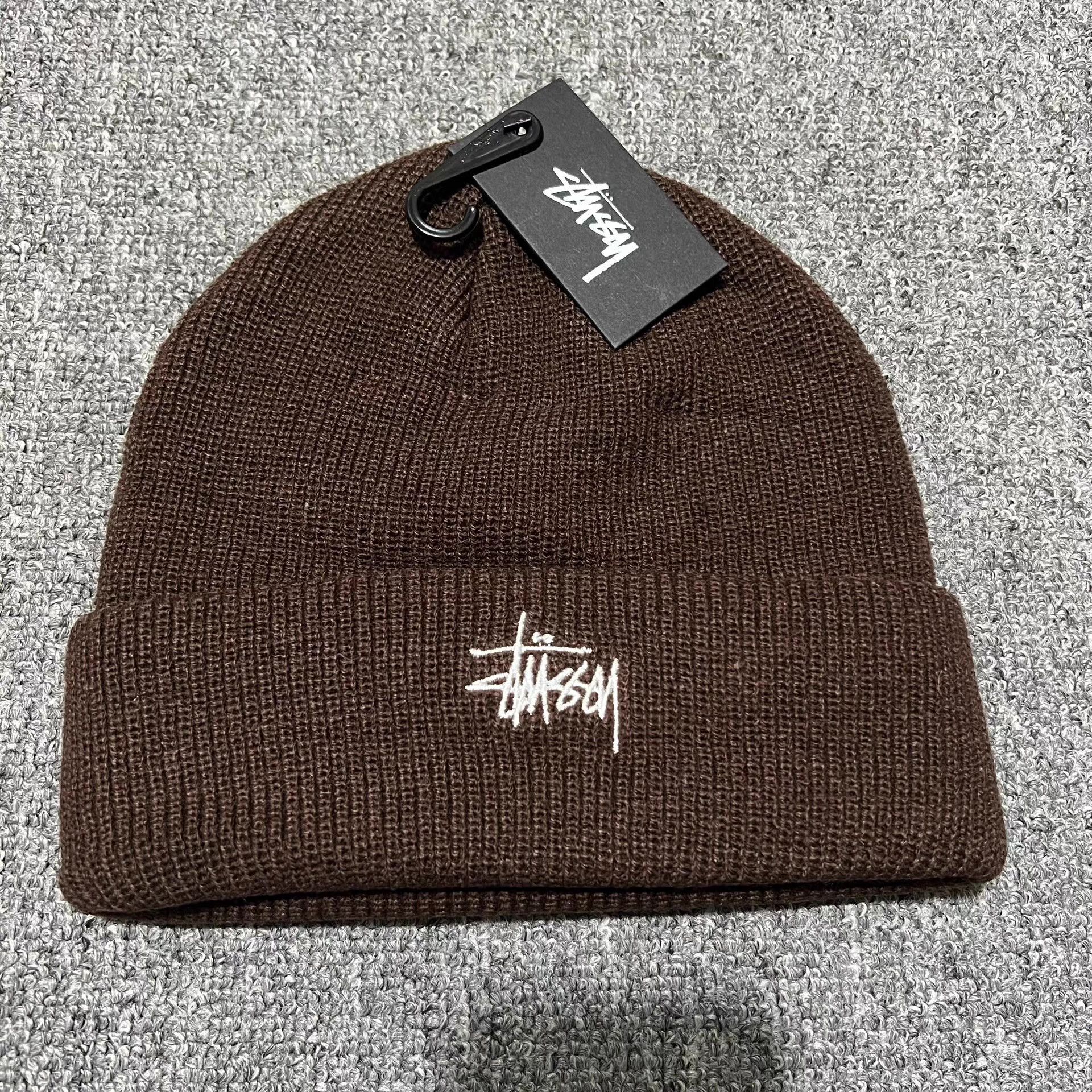 Stussy Stussy Classic Solid Color Embroidered Logo Knit Beanie Q7 Size ONE SIZE - 3 Thumbnail