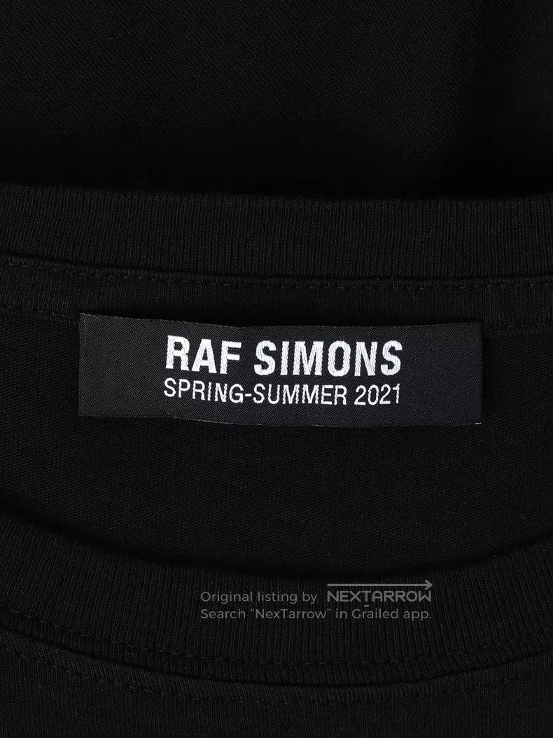 Raf Simons Raf simons Badge short-sleeved T-shirt Size US S / EU 44-46 / 1 - 7 Thumbnail
