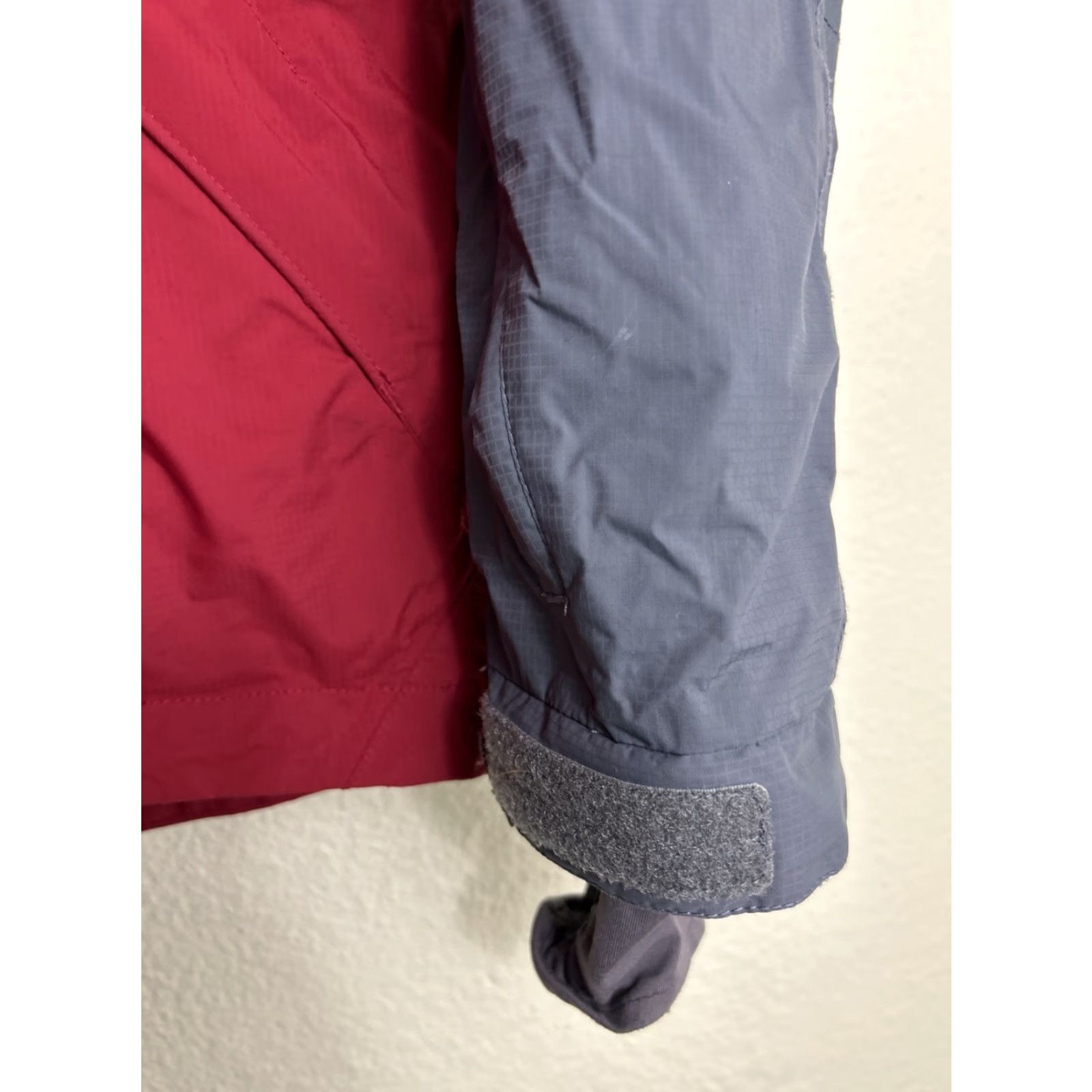 Helly Hansen VINTAGE Helly Hansen Women's Red Helly Tech XP Jacket Ski Full Zip Hooded Zip-Sleeve Winter Size S / US 4 / IT 40 - 7 Thumbnail