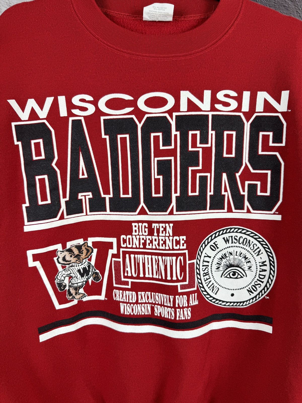 NFL Vintage 80s TNT University of Wisconsin Badgers Sweatshirt Size US XL / EU 56 / 4 - 3 Thumbnail