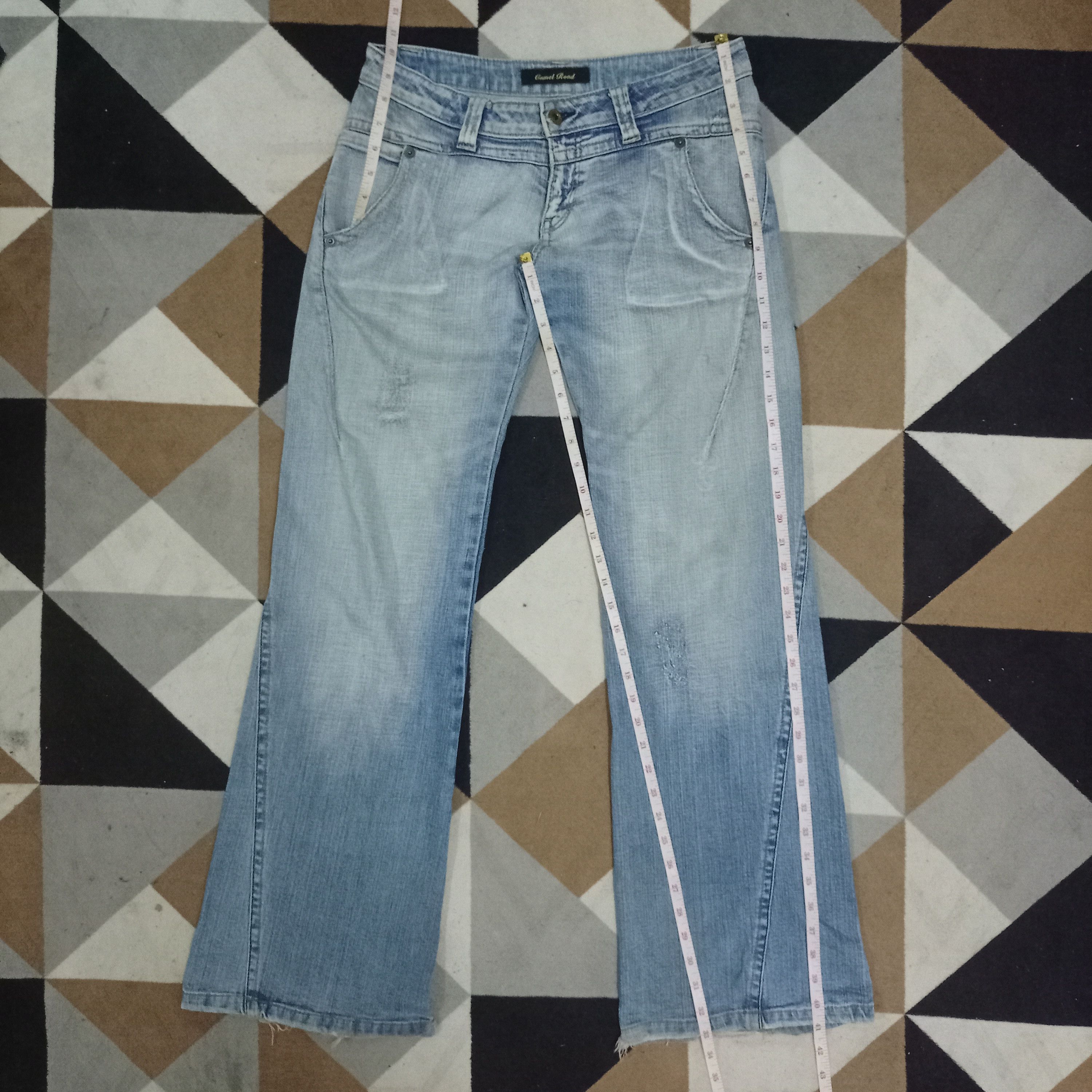 Japanese Brand Vintage Japanese Brand Flared Distressed Bell Bottoms Jeans Size 32" / US 10 / IT 46 - 9 Thumbnail
