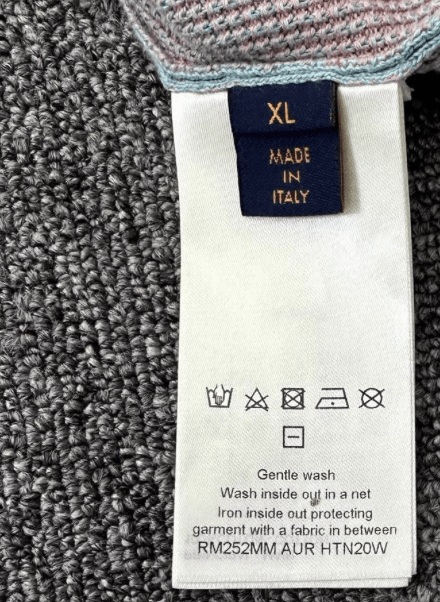 Louis Vuitton Louis Vuitton Dolphin Letter Waffle Knit Short Sleeve K12 Size US XL / EU 56 / 4 - 7 Thumbnail