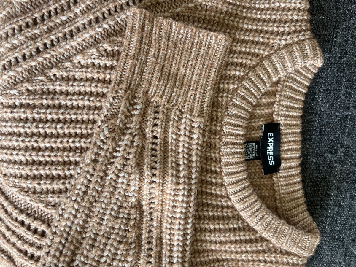 Express Women’s Express Sweater Size M Size M / US 6-8 / IT 42-44 - 5 Thumbnail
