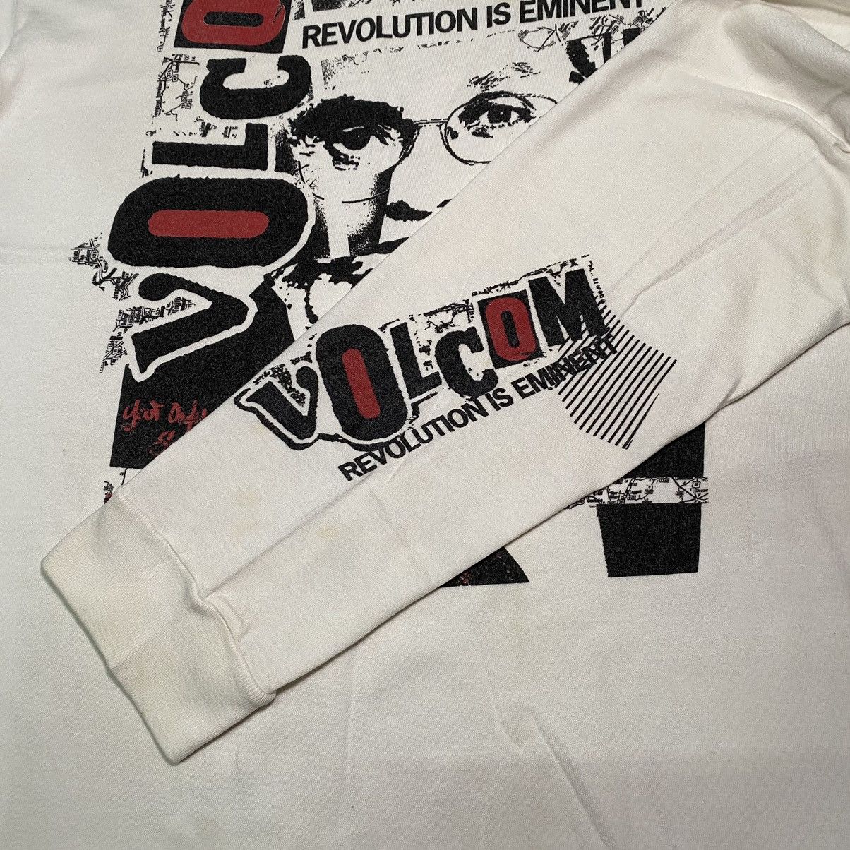 Vintage × Volcom VINTAGE VOLCOM REVOLUTION IS EMINENT T SHIRT Size US M / EU 48-50 / 2 - 10 Thumbnail