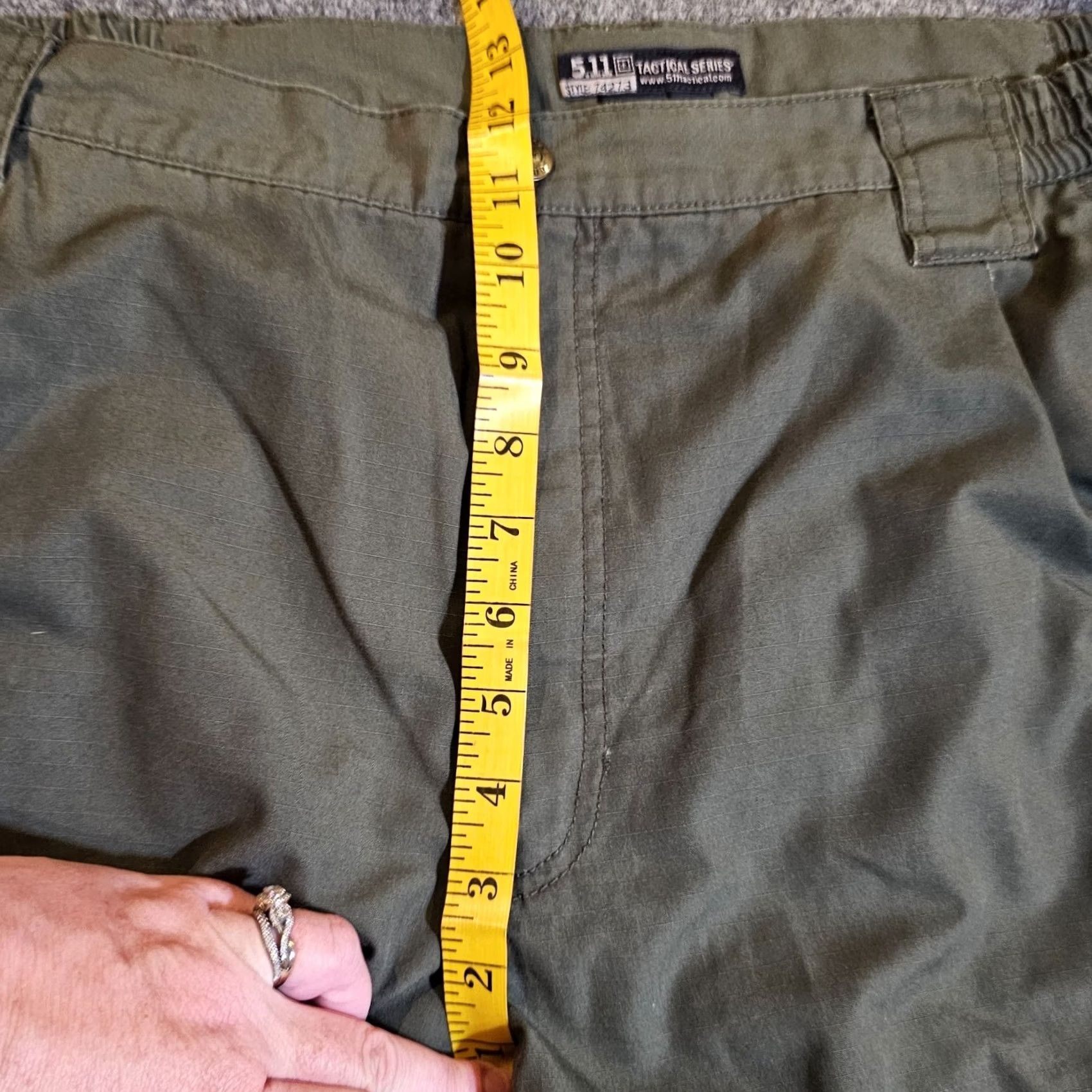 Vintage 5.11 Tactical Pants Mens 42x30 Green Cargo PDU Ripstop Utility Pockets Workwear Cargo Pants Mens Green 5.11 Tactical Size US 42 / EU 58 - 6 Thumbnail