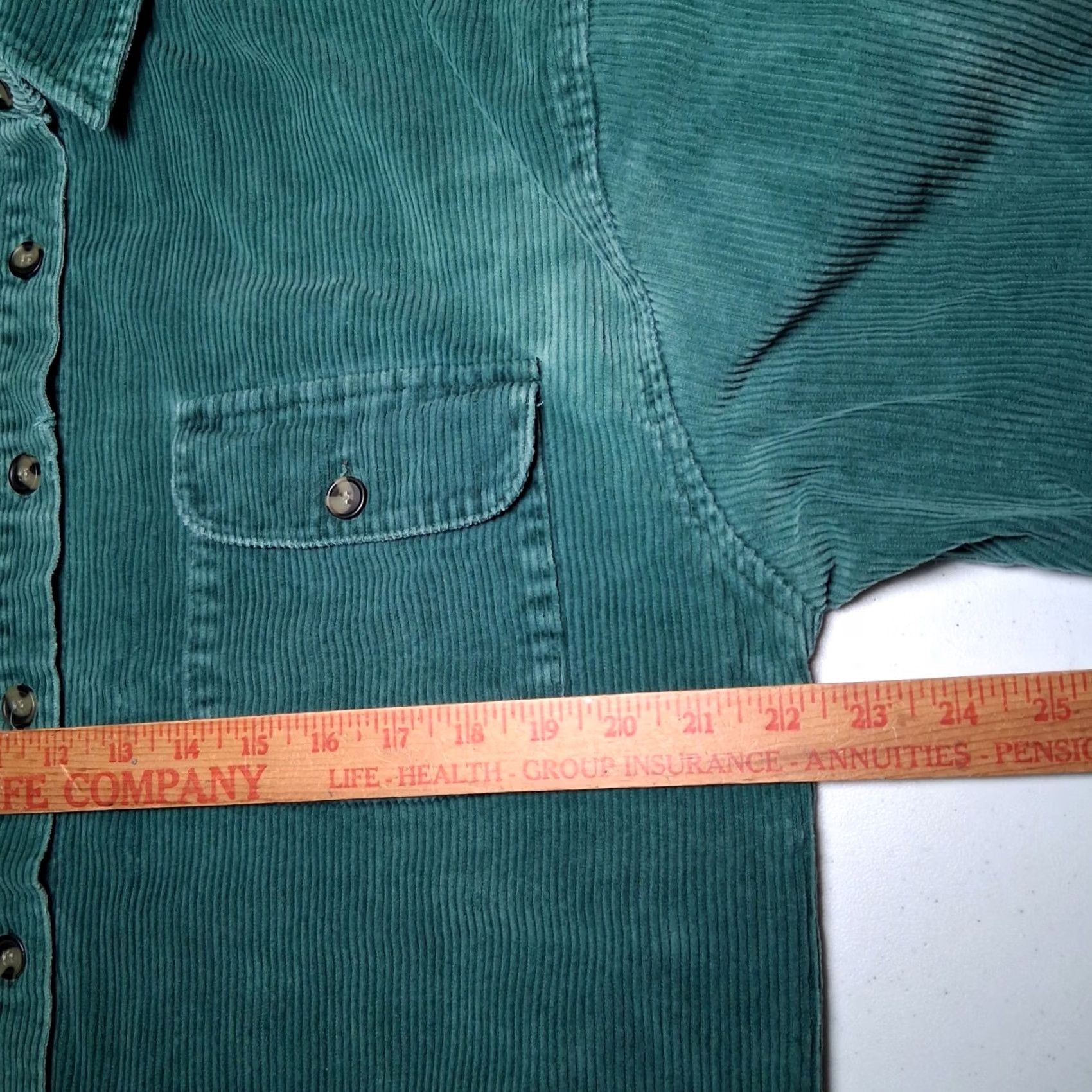 Vintage VINTAGE Stefano Basics Corduroy Shirt Medium Wide Wale Distressed Grunge Work Green WOMEN Shirt Jacket 90s Fashion Size M / US 6-8 / IT 42-44 - 4 Thumbnail