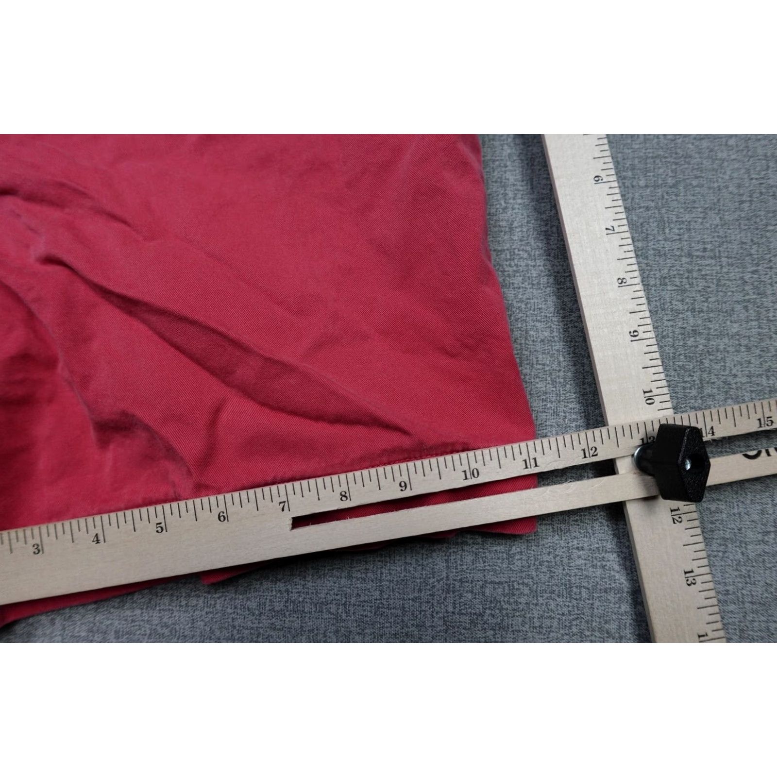 Polo Ralph Lauren Polo Ralph Lauren Red Chino Golf Short Mens 36 Relaxed Fit Polo Ralph Lauren Red Chino Golf Short Mens 36 Relaxed Fit Size US M / EU 48-50 / 2 - 4 Thumbnail