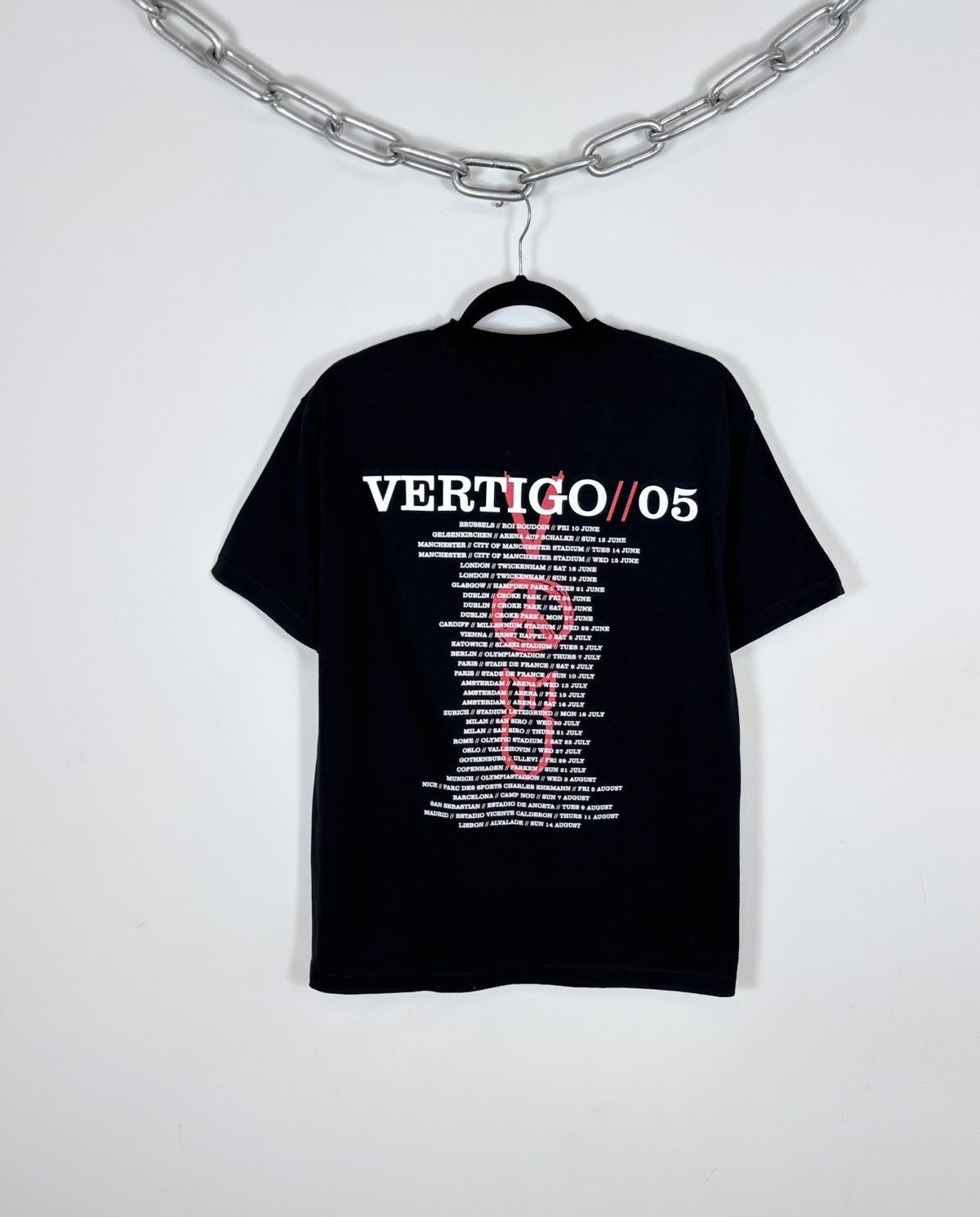 Band Tees Vintage U2 Vertigo Tour 2005 Rare Black Rock Band Tee Size US M / EU 48-50 / 2 - 2 Thumbnail