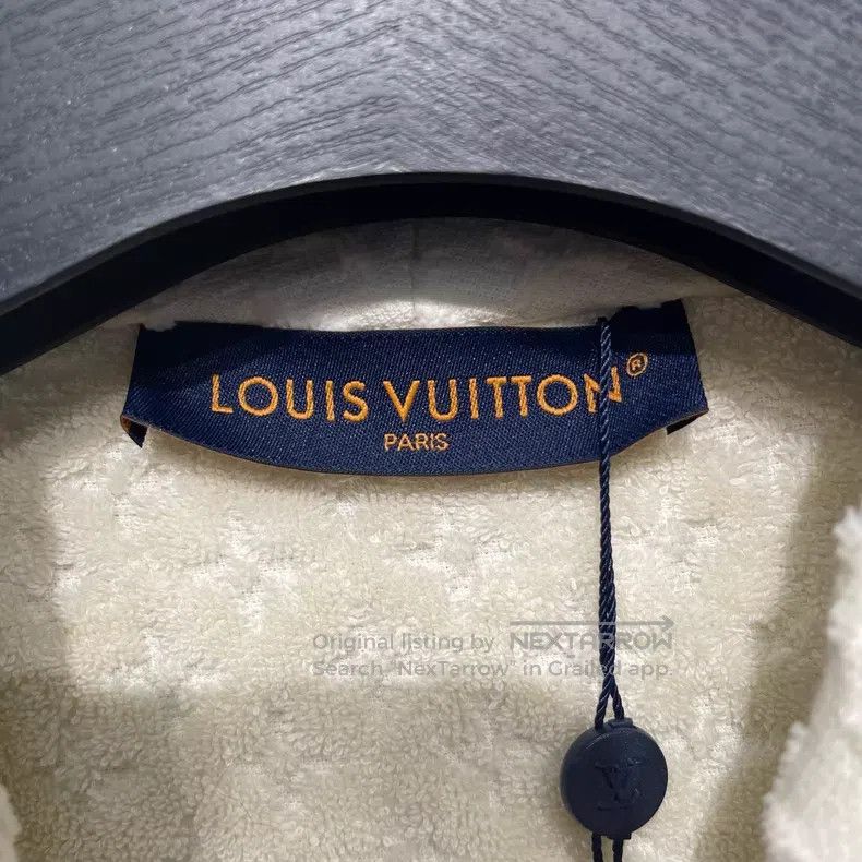 Louis Vuitton Louis Vuitton SS25 towel logo printed short sleeve shirt Size US M / EU 48-50 / 2 - 3 Thumbnail
